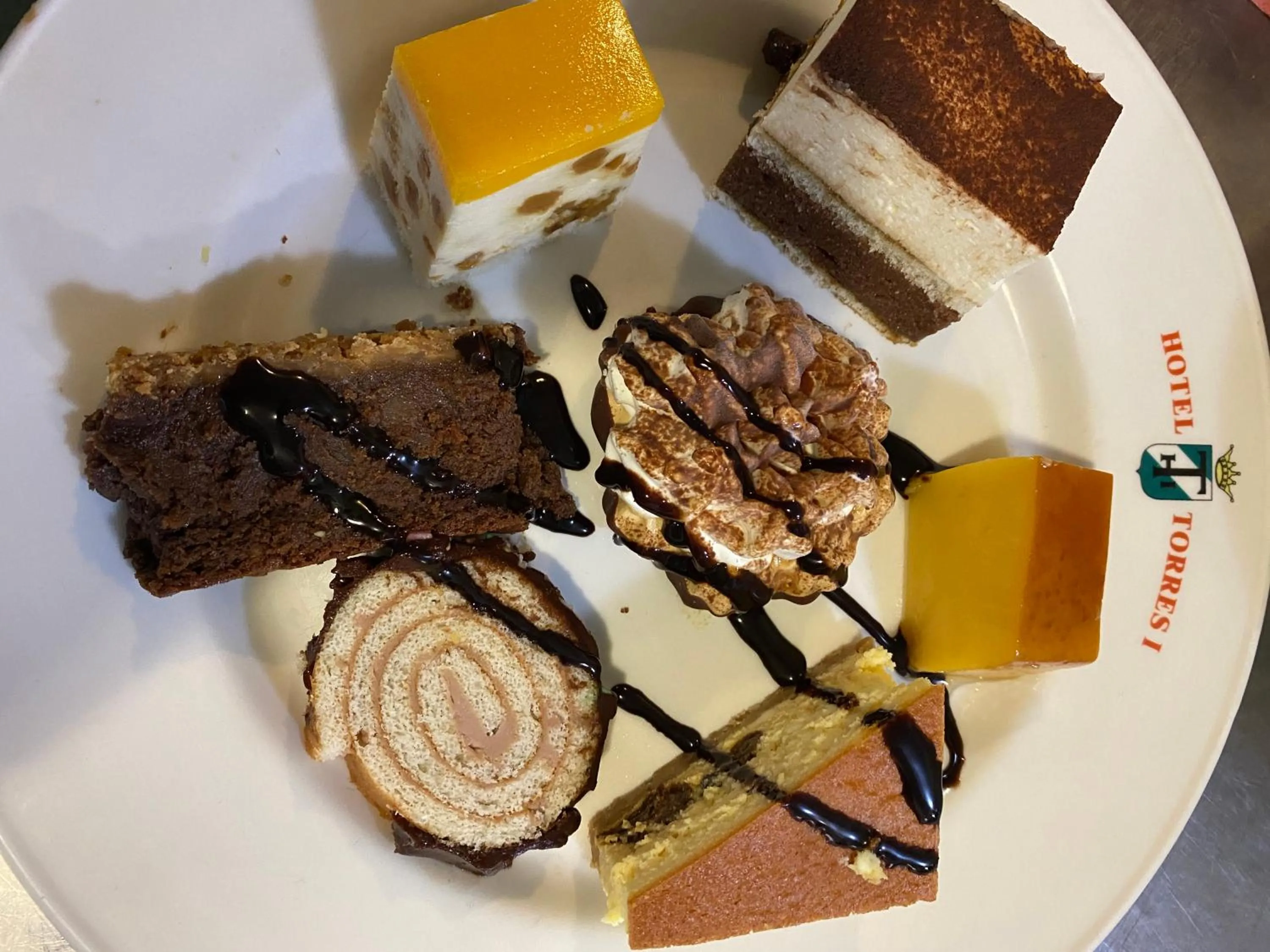 Food in Hotel Torres I