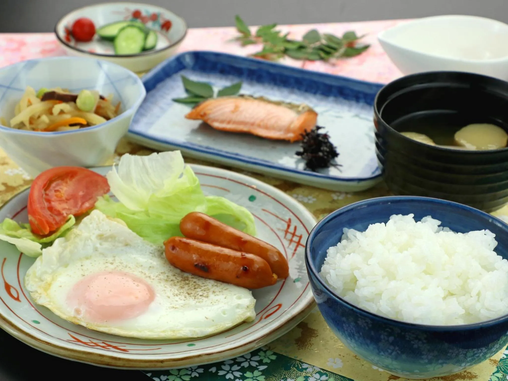 Food and drinks in Warabiso