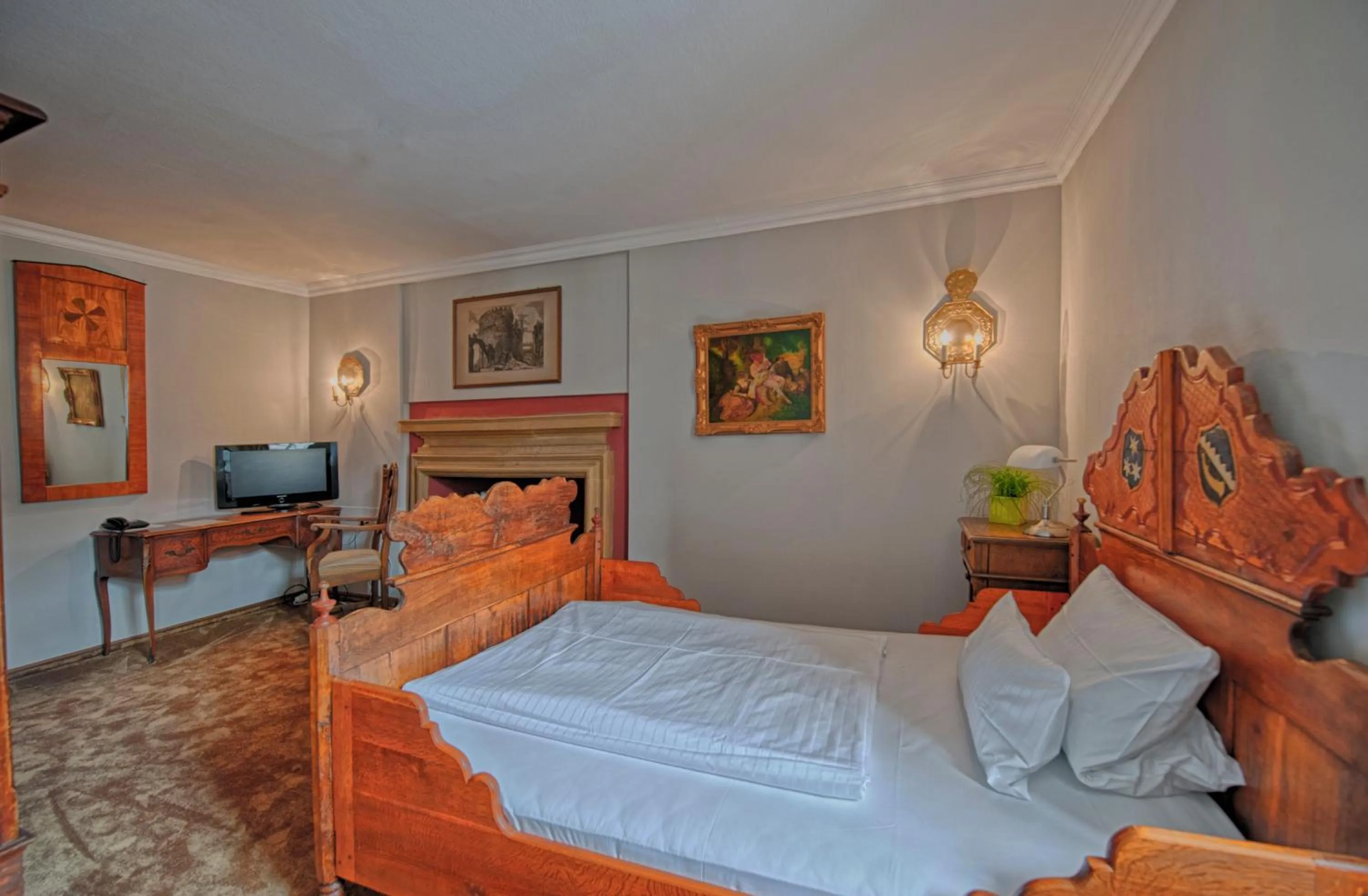 Photo of the whole room, Bed in Hotel Stadtpalais