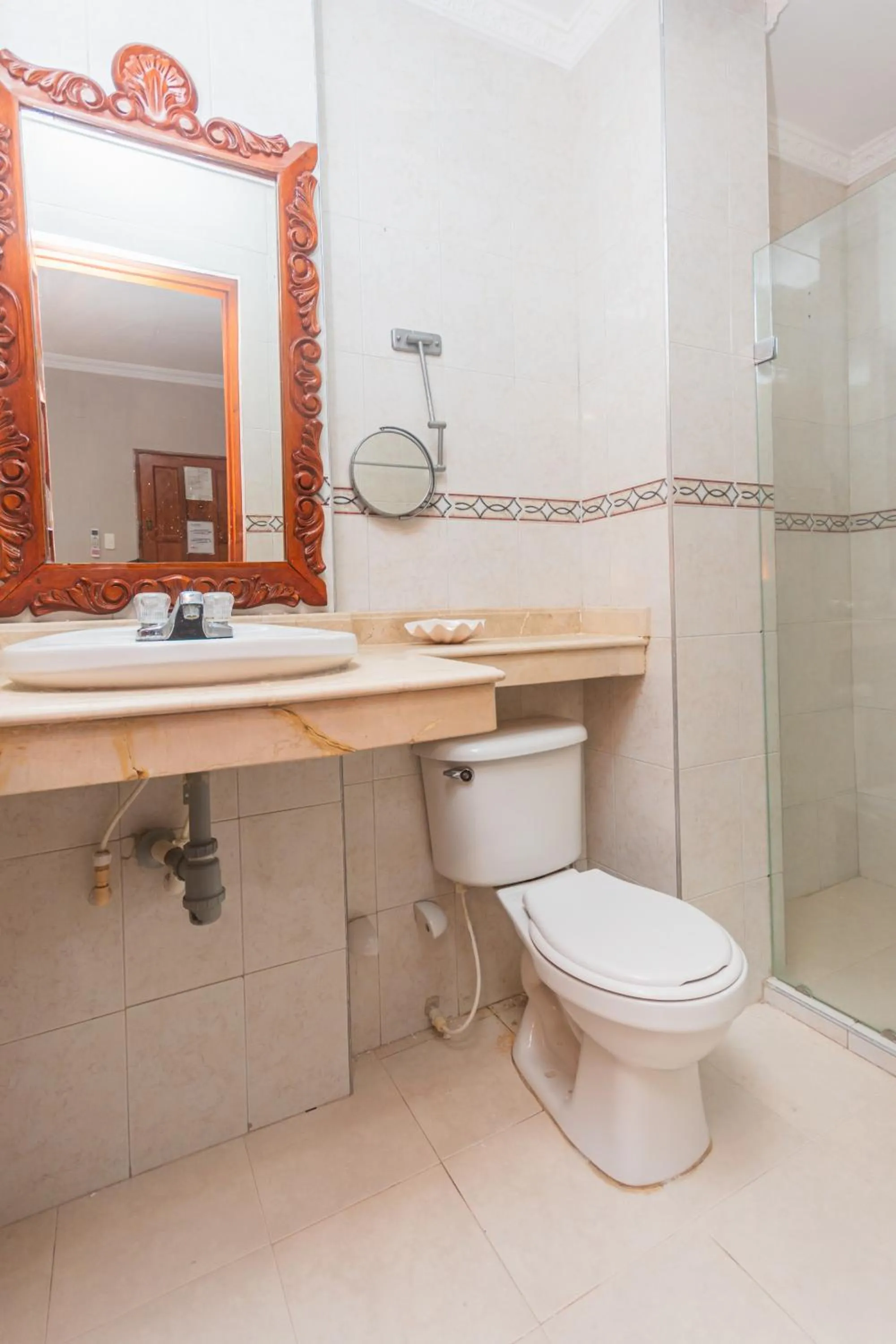 Shower in Hotel Baluarte Cartagena Boutique