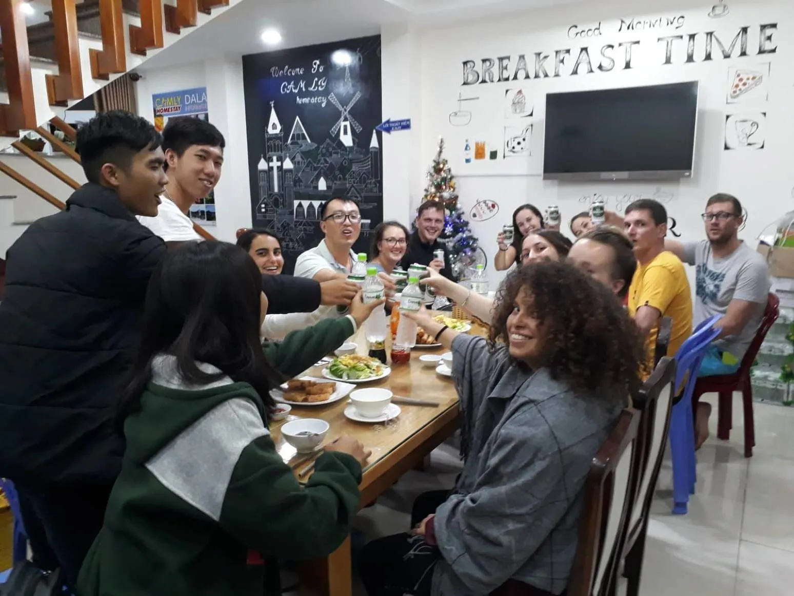 People in Cam Ly Homestay