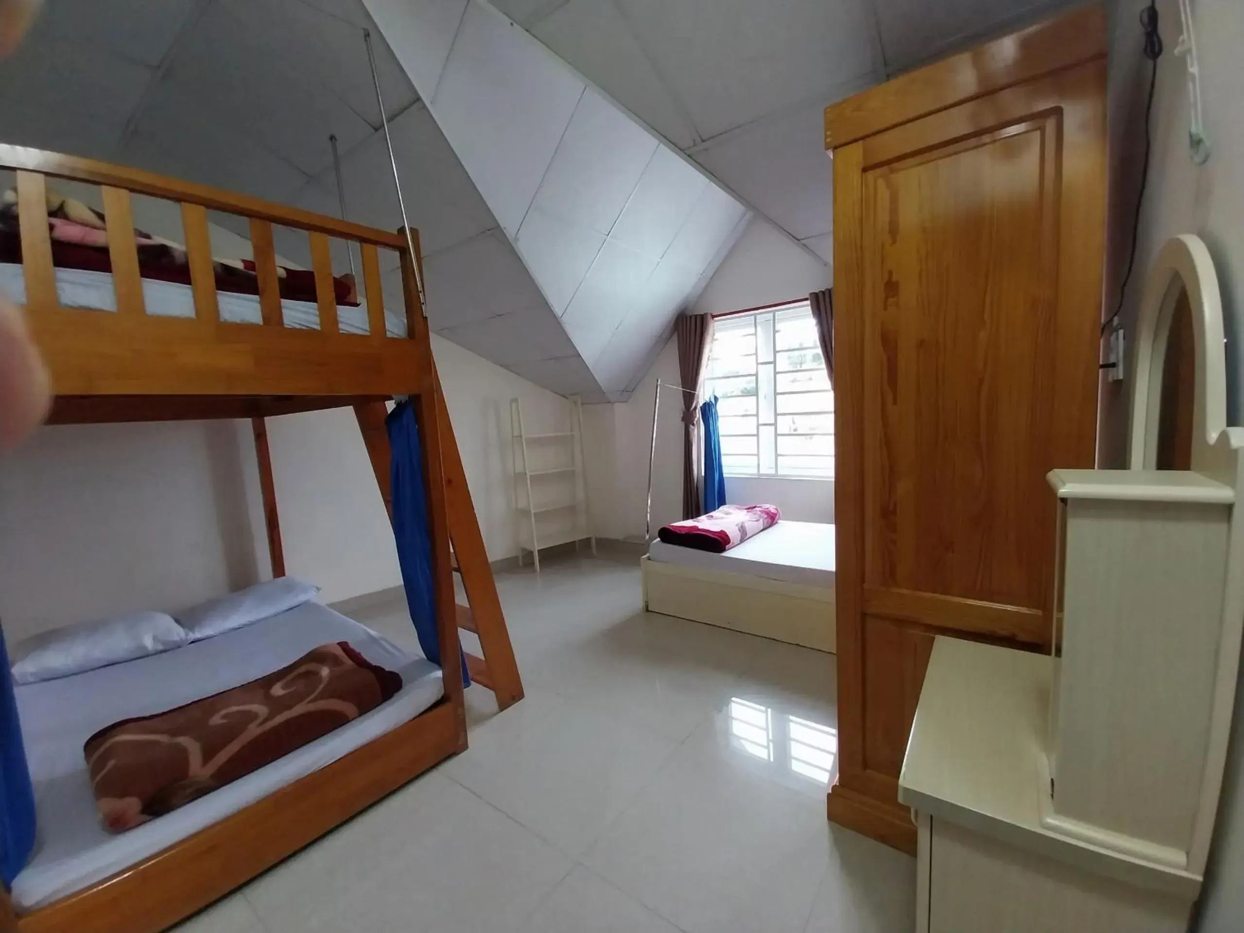 Bunk Bed in Mixed Dormitory Room in Cam Ly Homestay Bunk Bed in Mixed Dormitory Room in Cam Ly Homestay