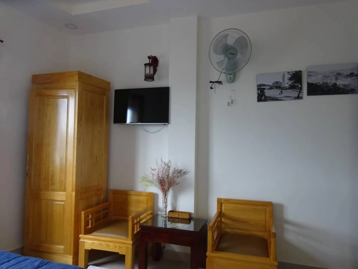Communal lounge/ TV room in Cam Ly Homestay