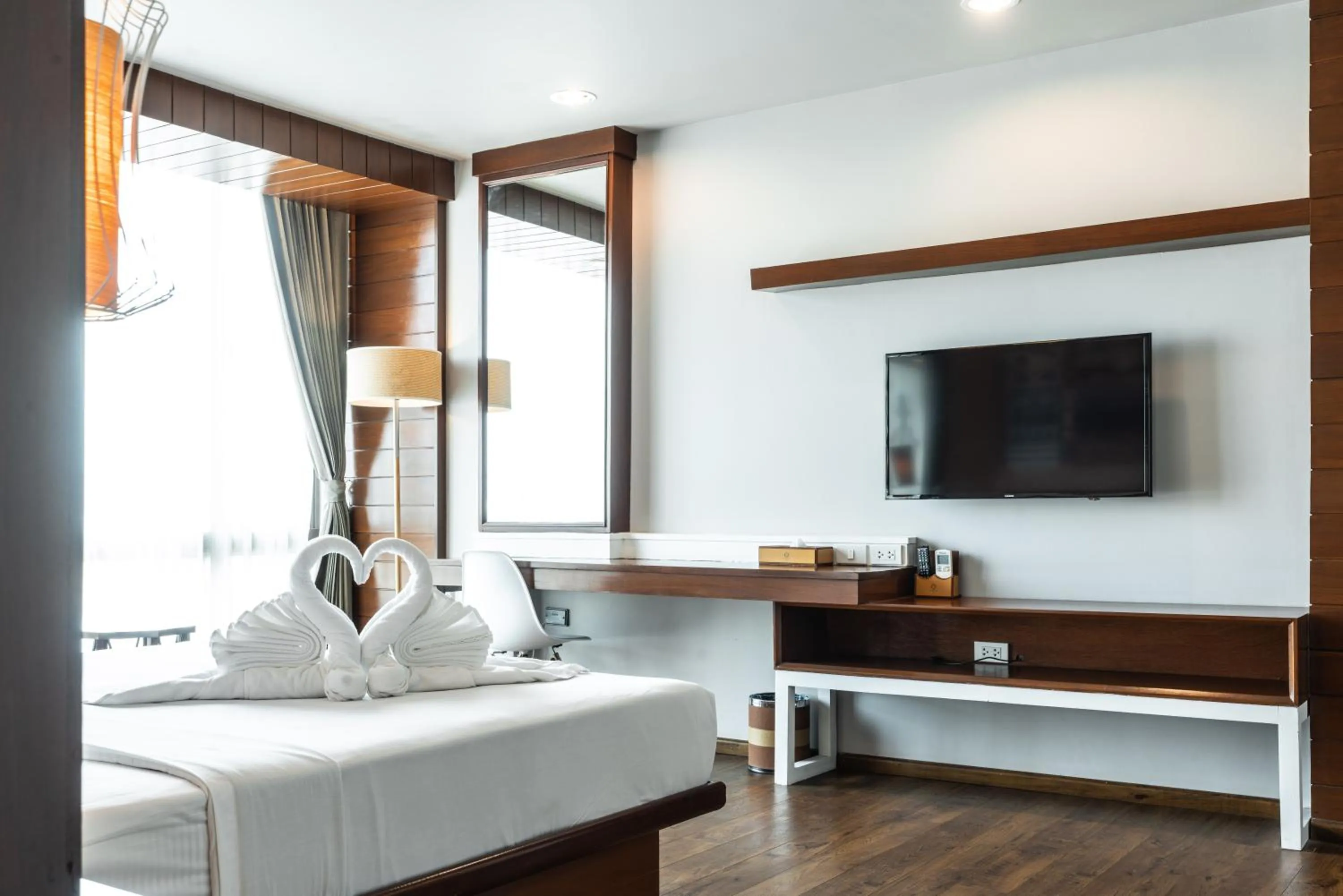 Bed in Grand Hotel Vientiane