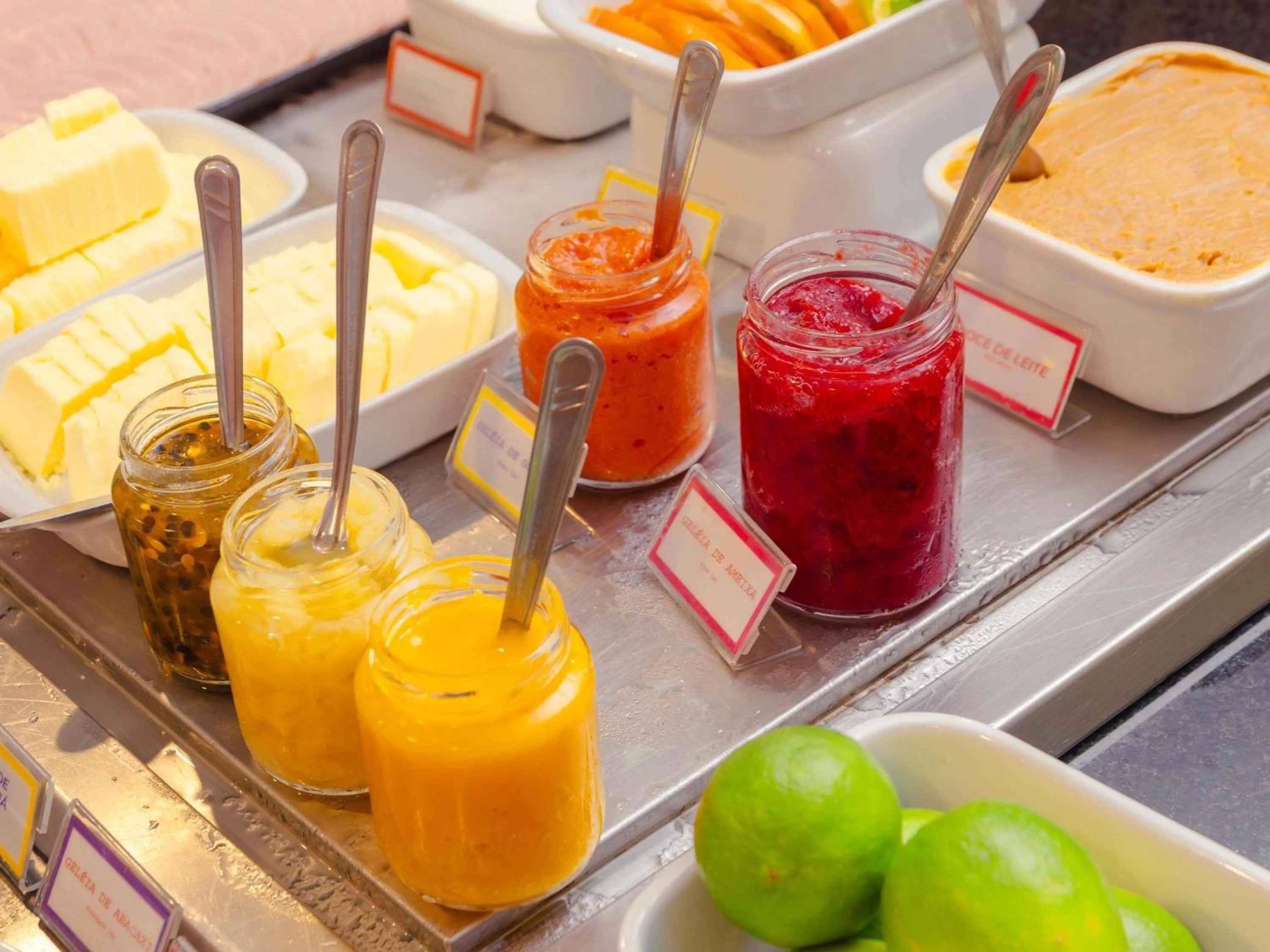 Breakfast in ibis Styles Goiania Marista