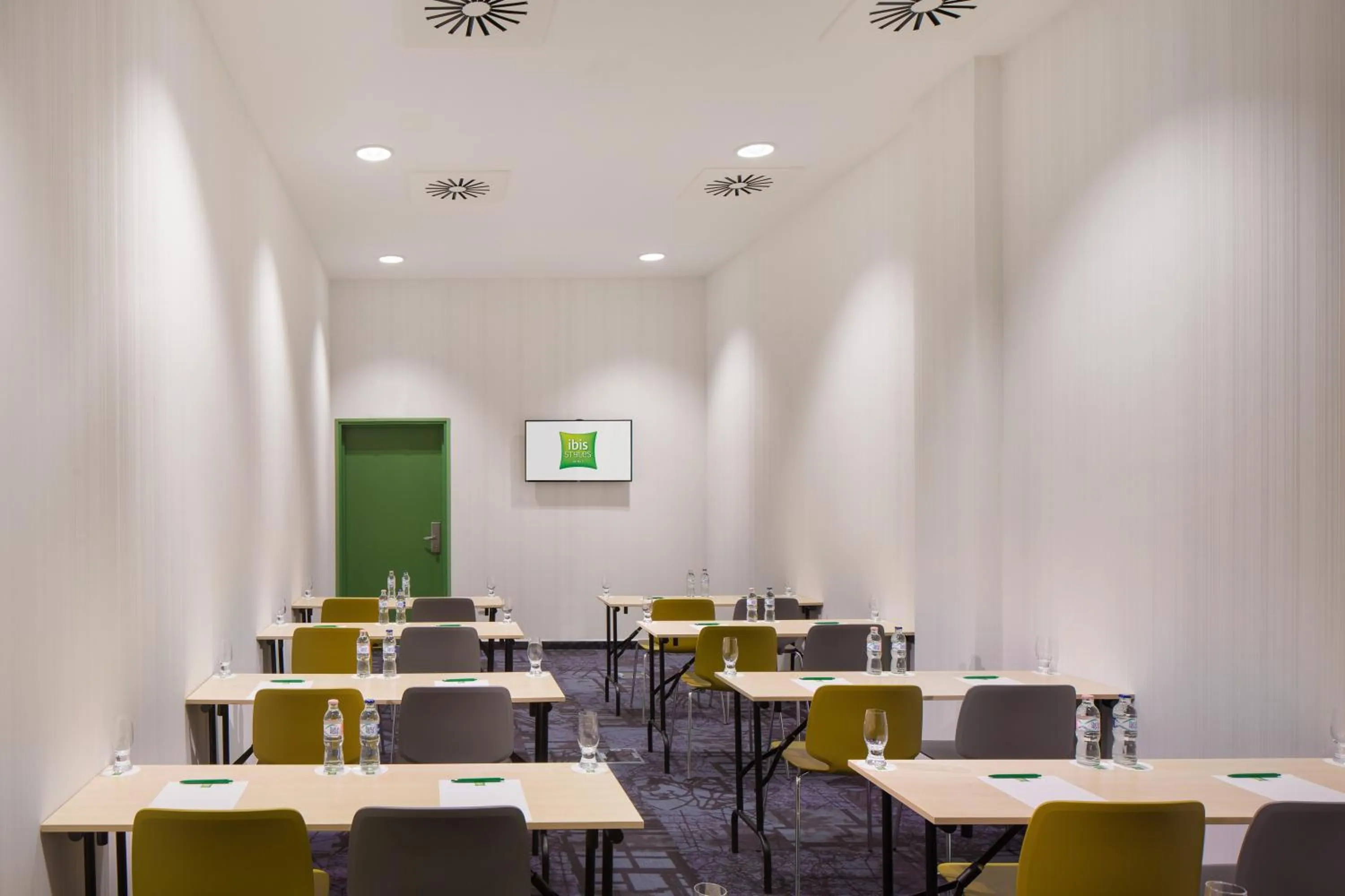 Banquet/Function facilities in ibis Styles Budapest Airport