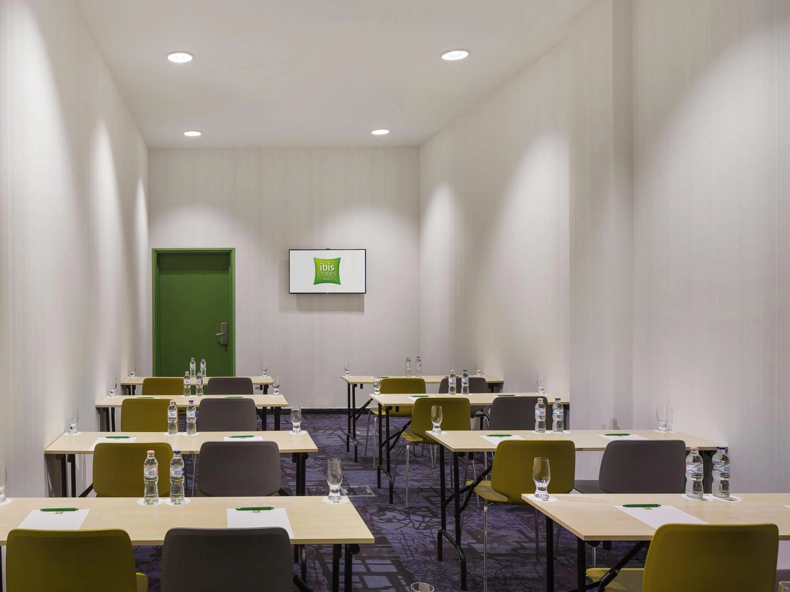 Meeting/conference room in ibis Styles Budapest Airport