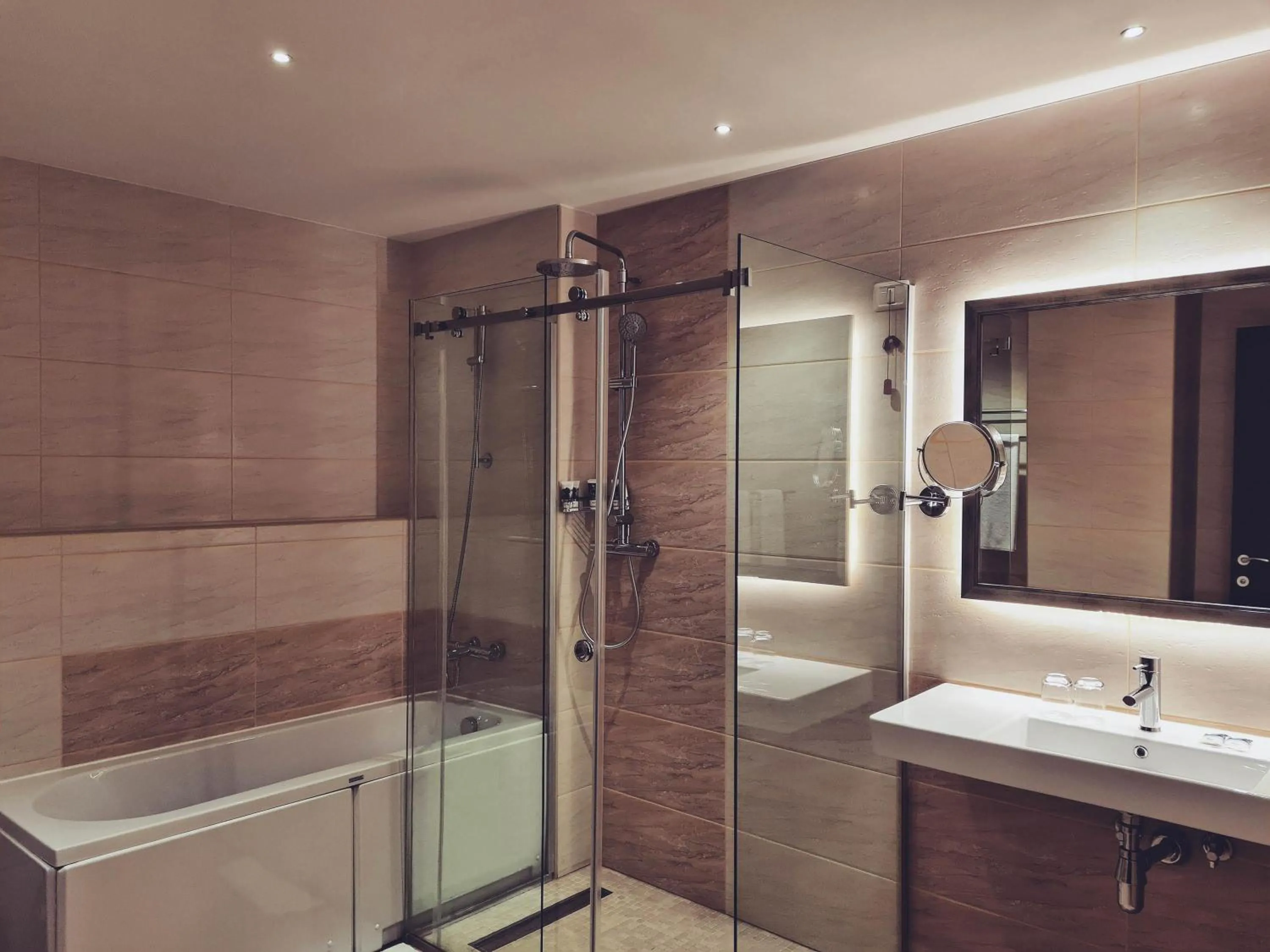 Bedroom in Mercure Tetovo