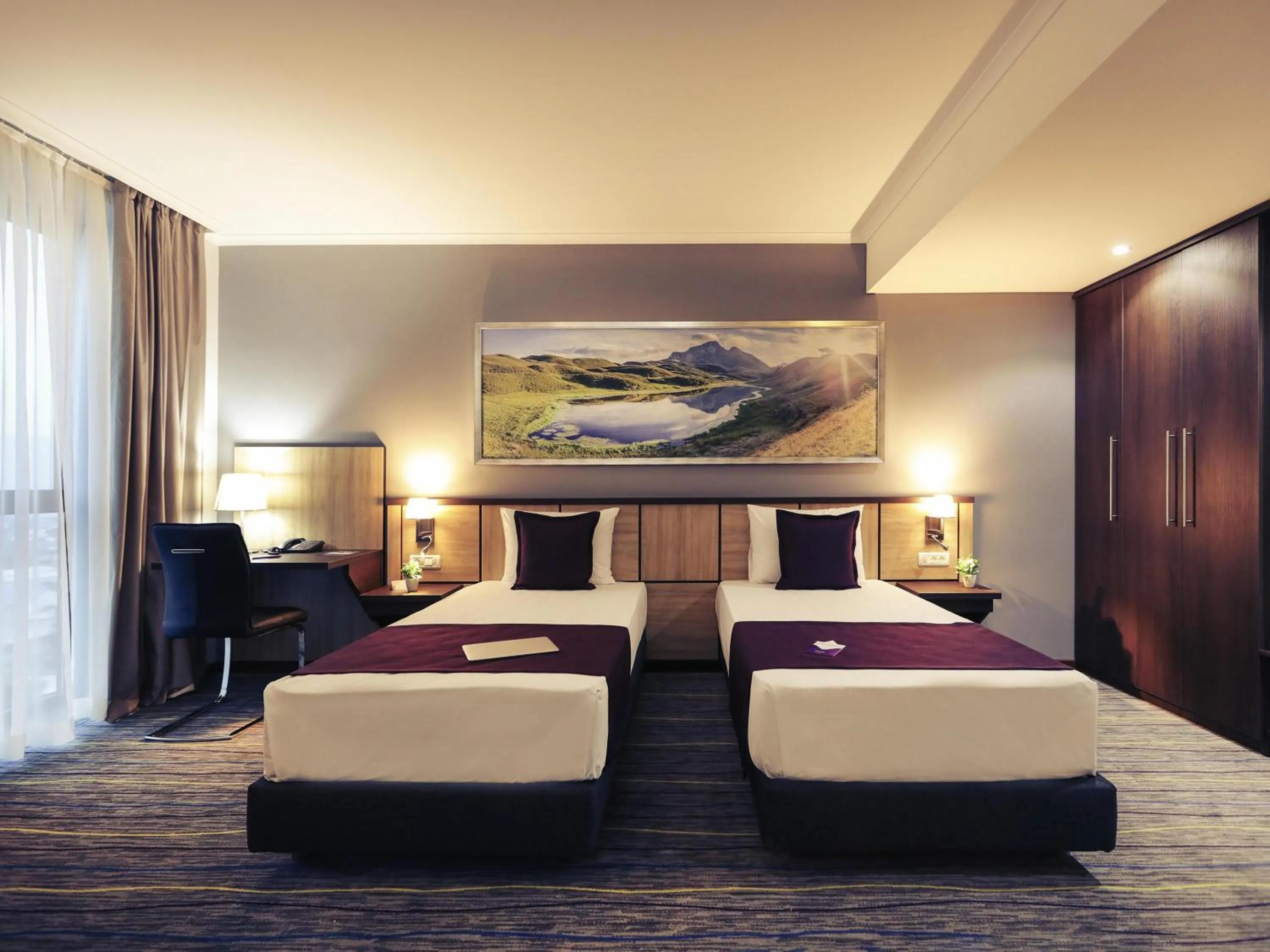 Bedroom, Bed in Mercure Tetovo