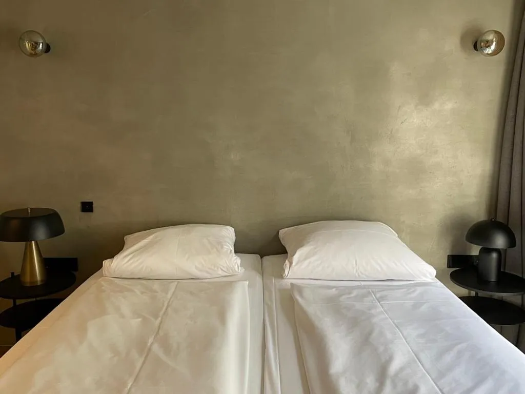 Bed in Hotel Mons am Goetheplatz