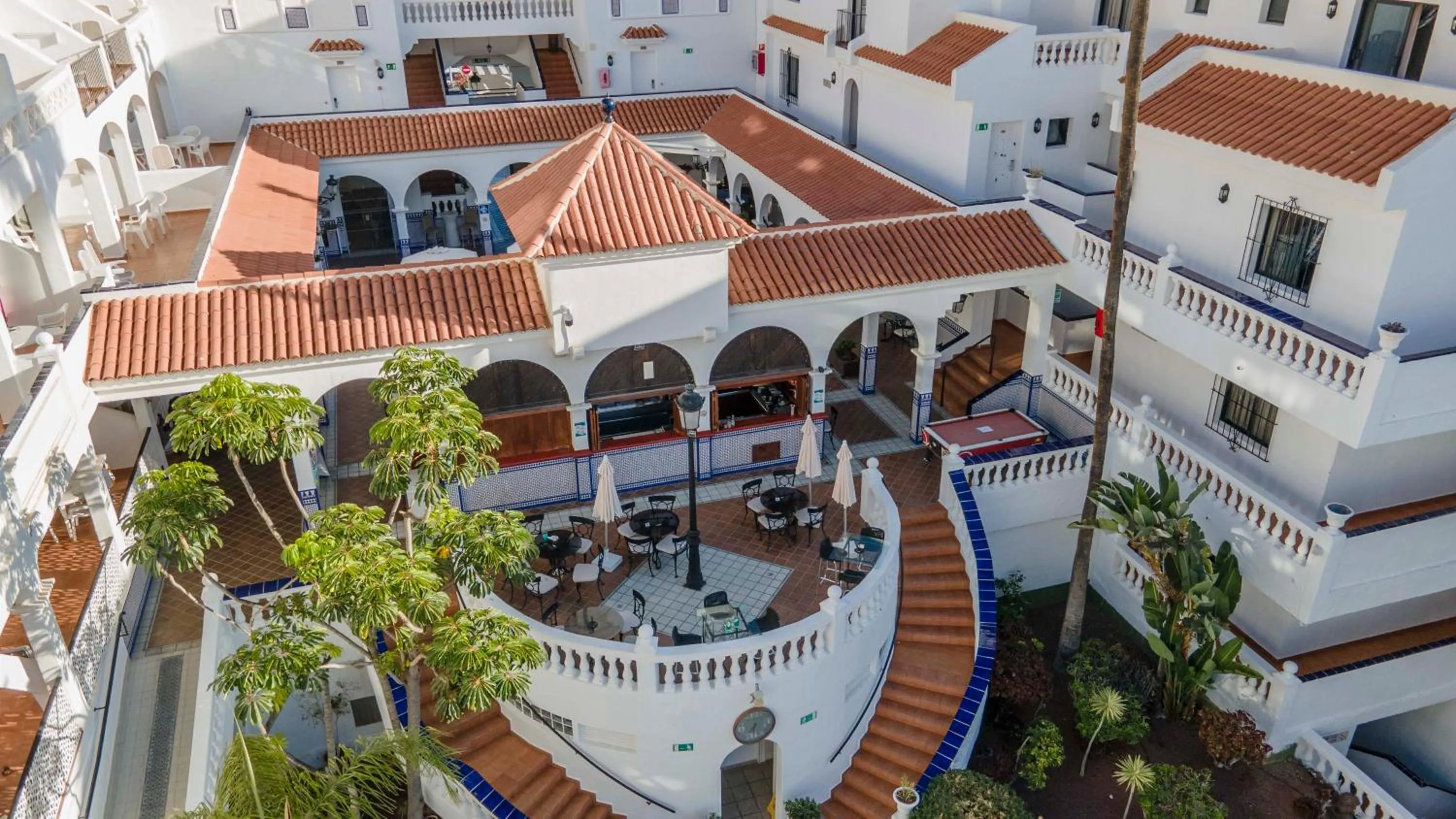 Property building in Ona Beverly Hills Heights