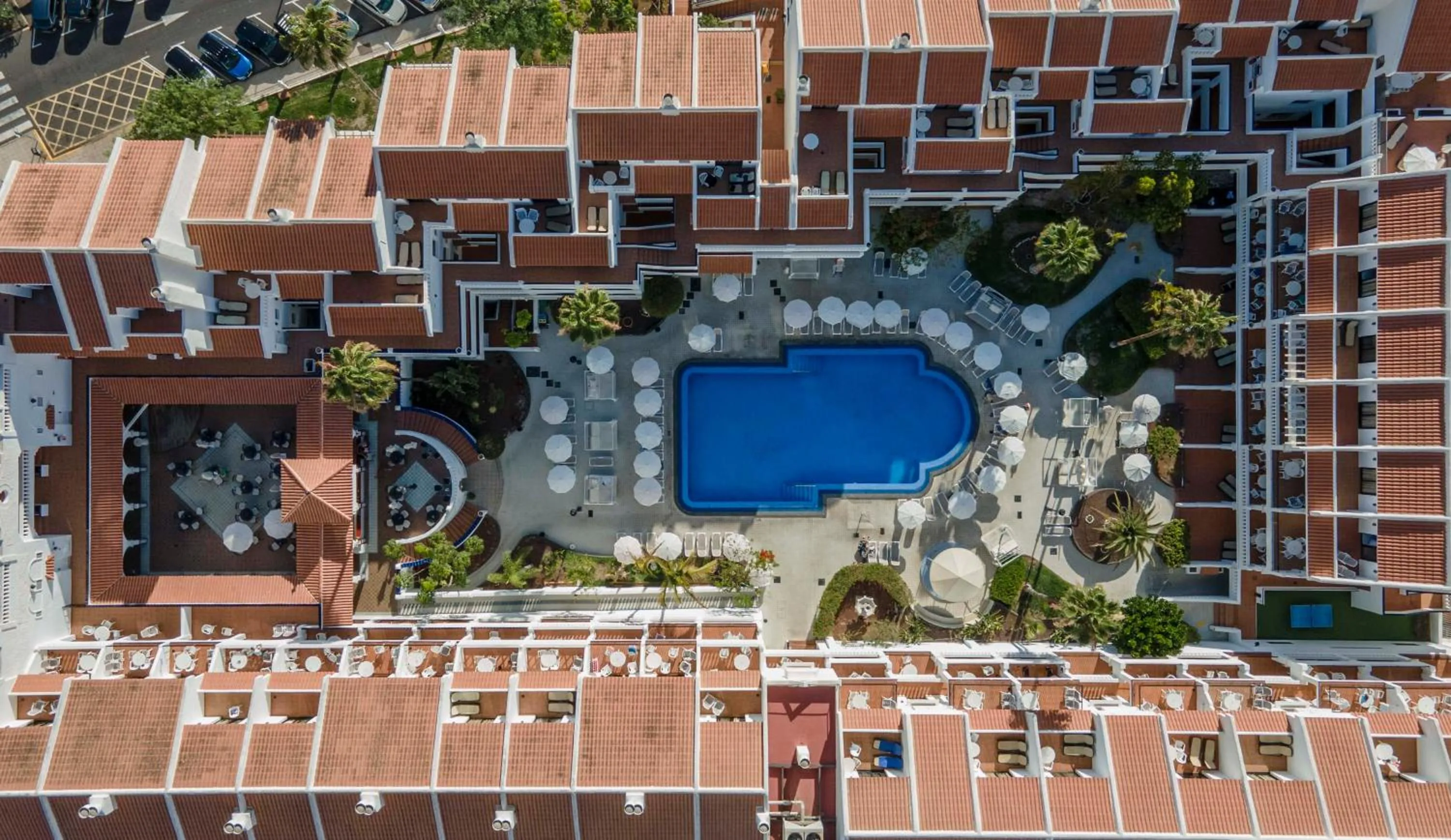 Property building in Ona Beverly Hills Heights