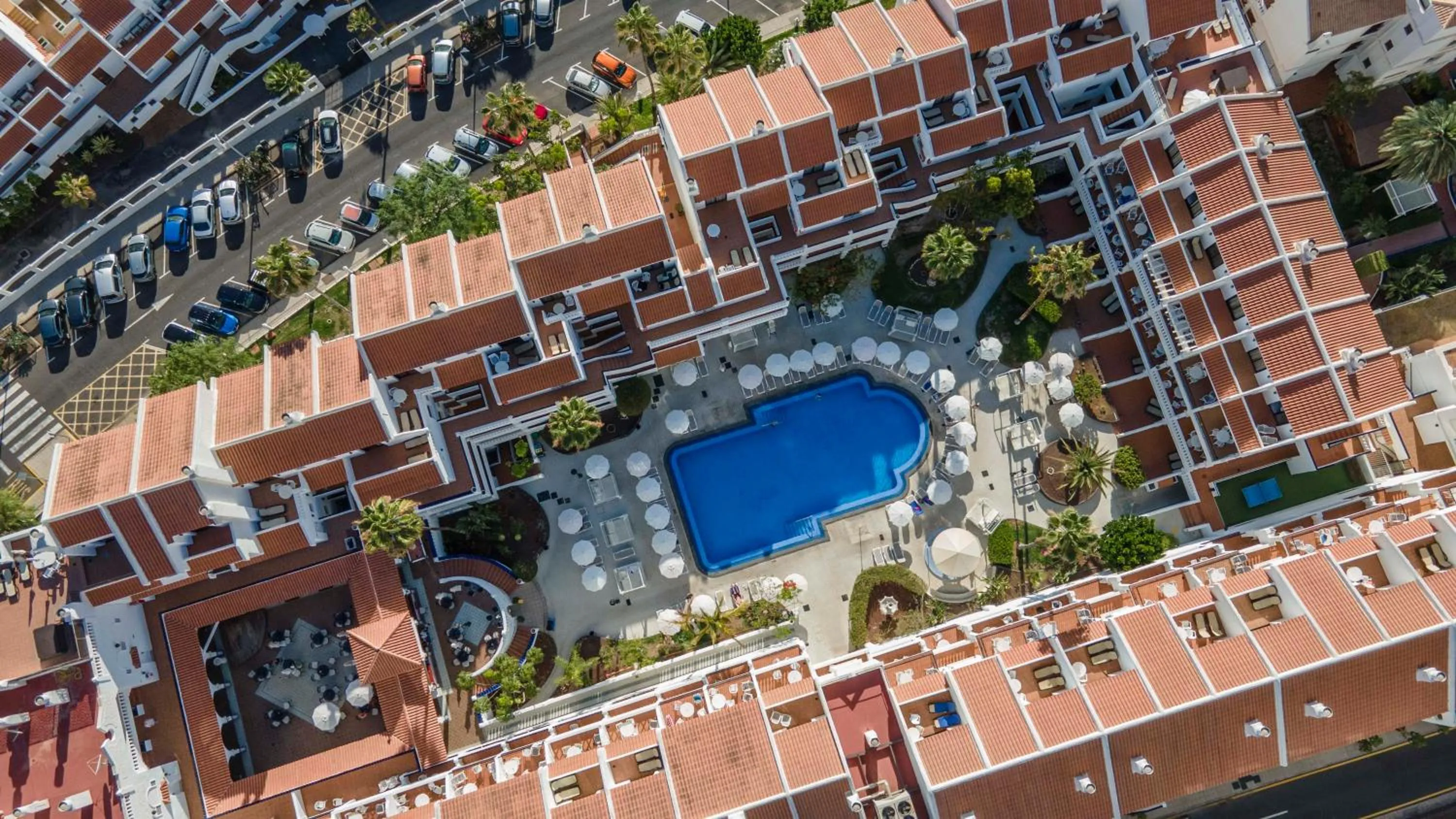 Property building in Ona Beverly Hills Heights