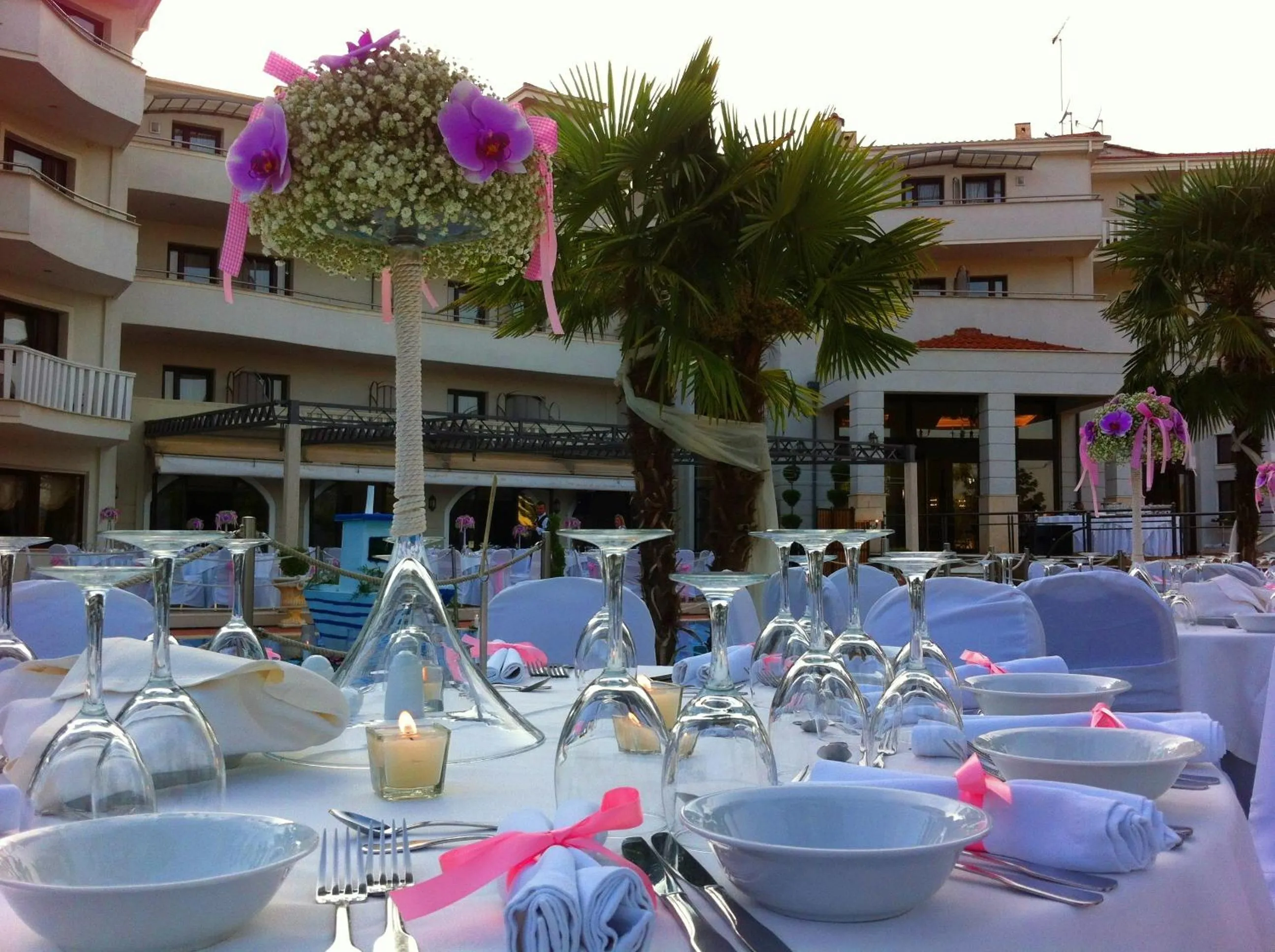 Facade/entrance in Aeton Melathron Hotel