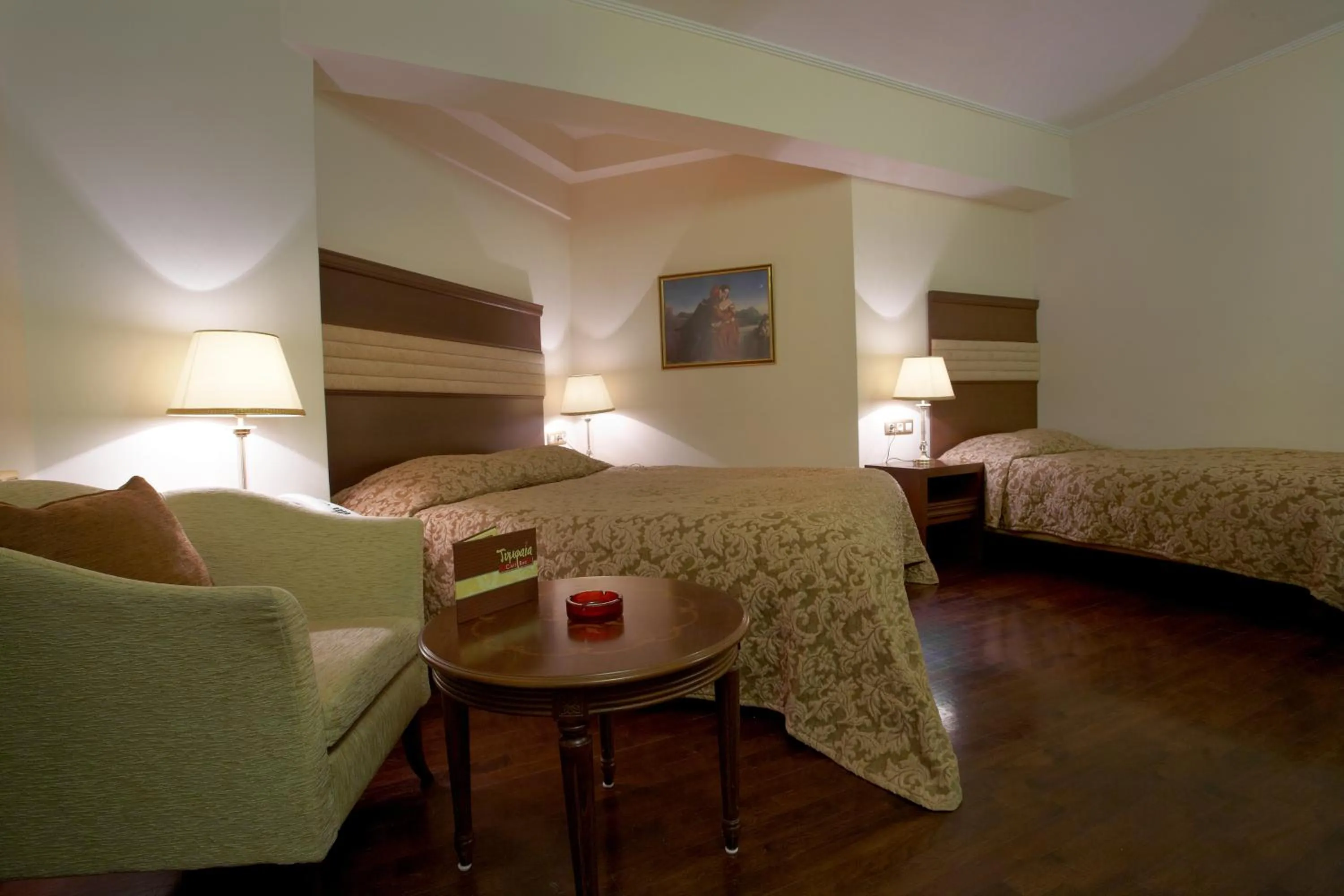 Photo of the whole room, Bed in Aeton Melathron Hotel