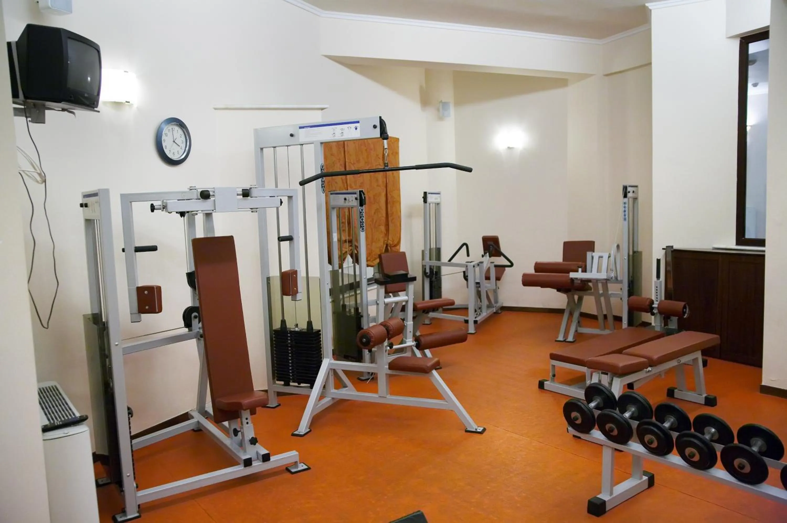 Fitness centre/facilities in Aeton Melathron Hotel