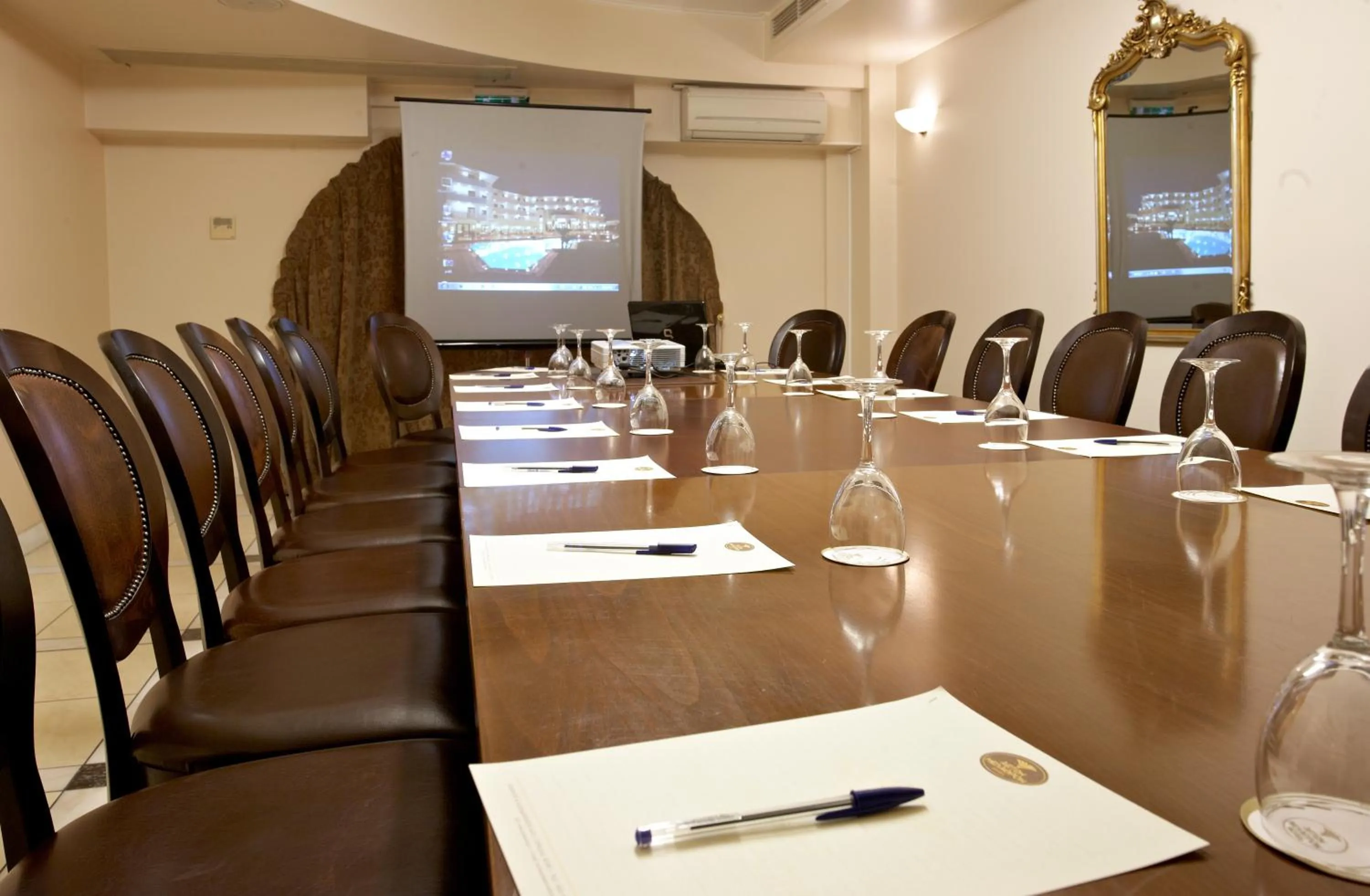 Business facilities in Aeton Melathron Hotel