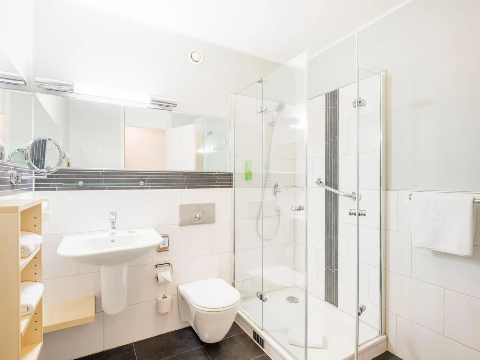 Bathroom in Hapimag Berlin Gendarmenmarkt