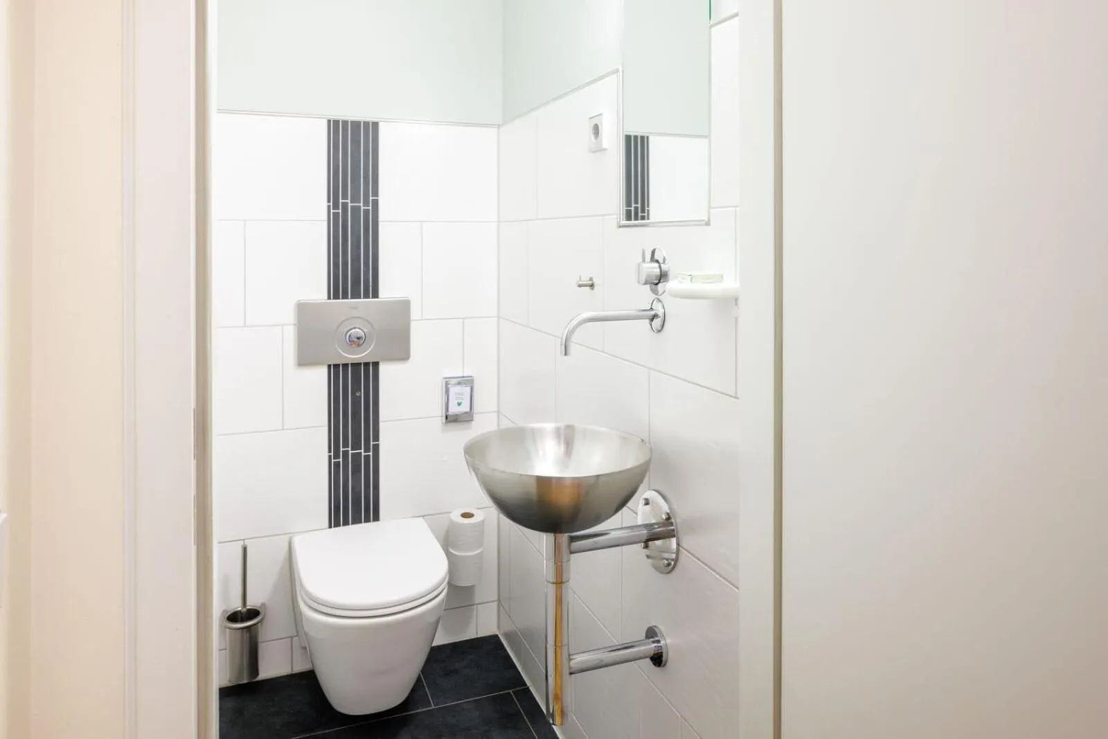 Toilet in Hapimag Berlin Gendarmenmarkt