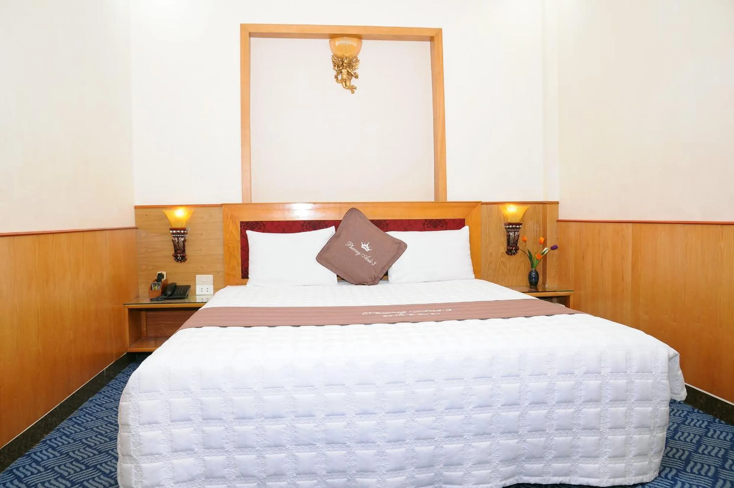 Bed in Phuong Anh 3 Hotel