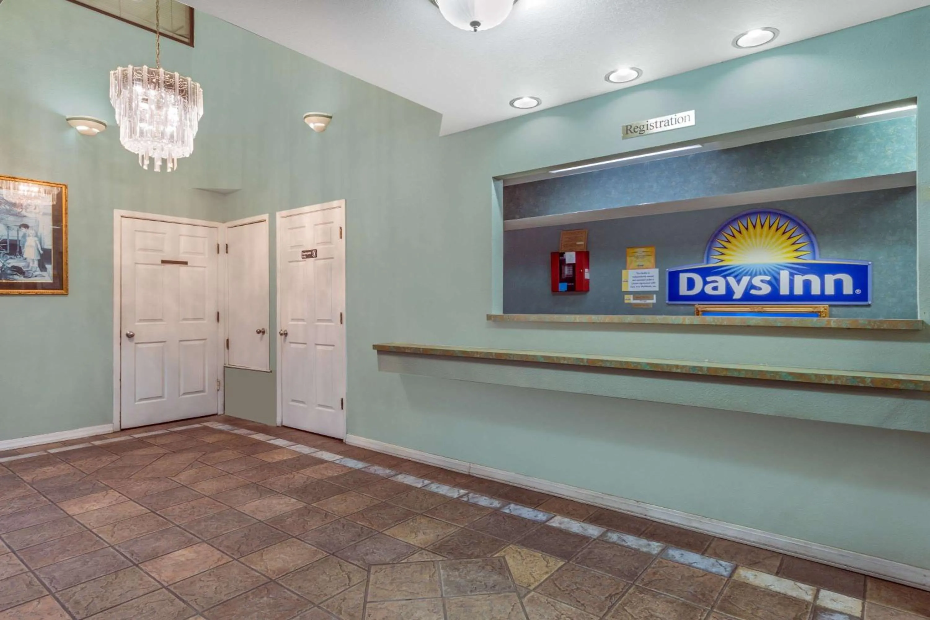 Lobby or reception in Days Inn Windcrest by Wyndham San Antonio