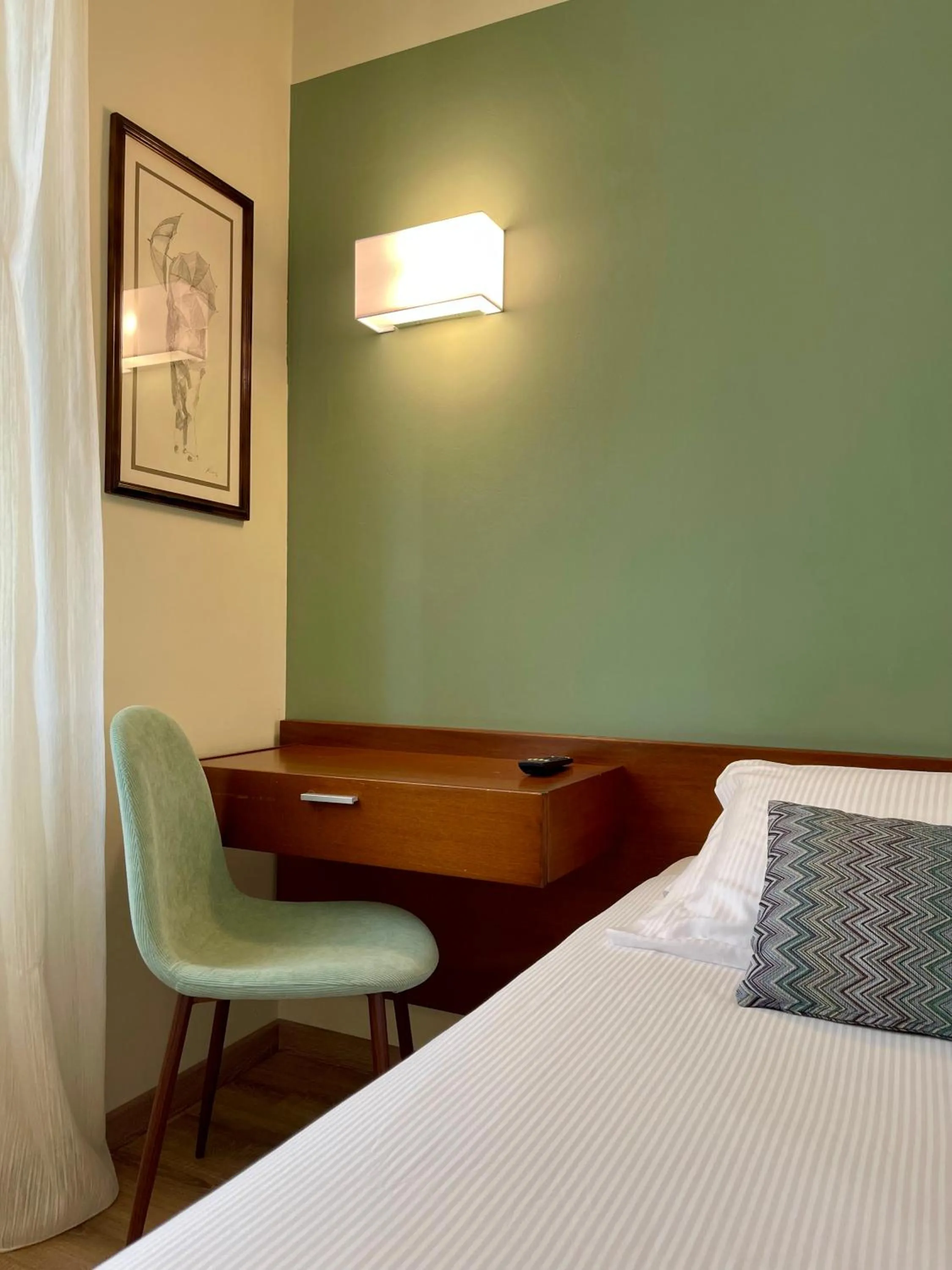 Photo of the whole room, Bed in Hotel Brescia