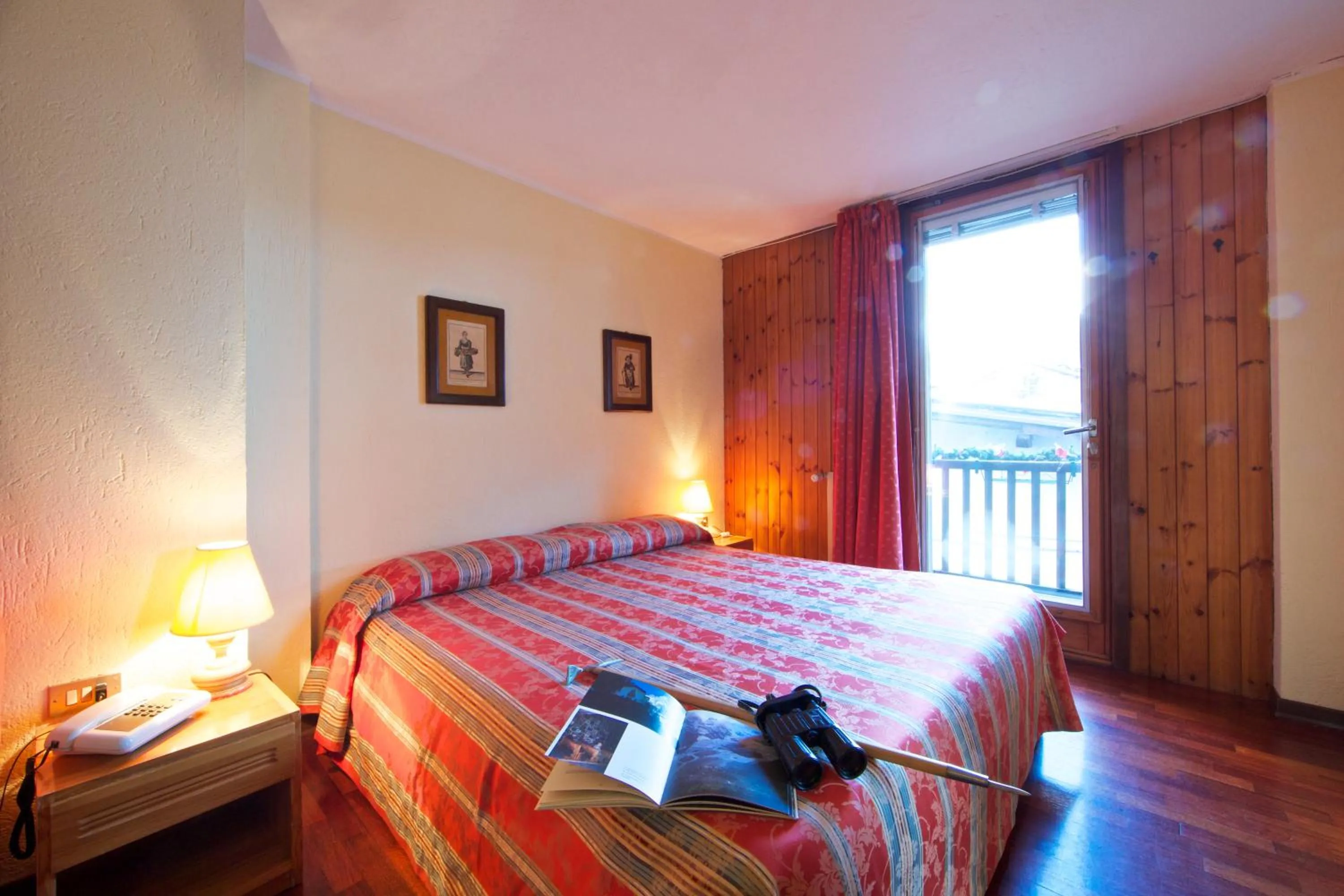 Bed in Hotel Dolonne