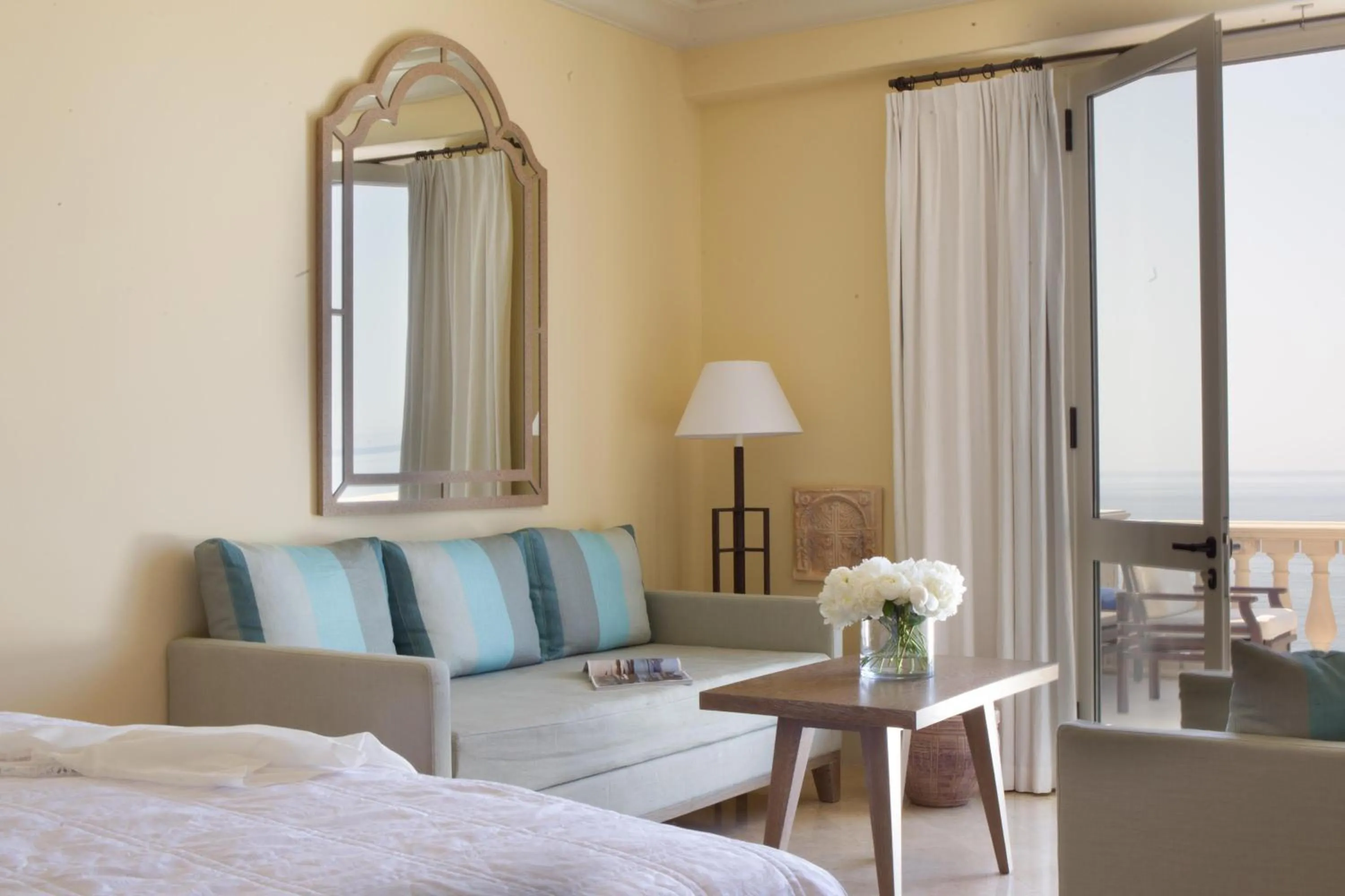 Photo of the whole room, Bed in Anassa