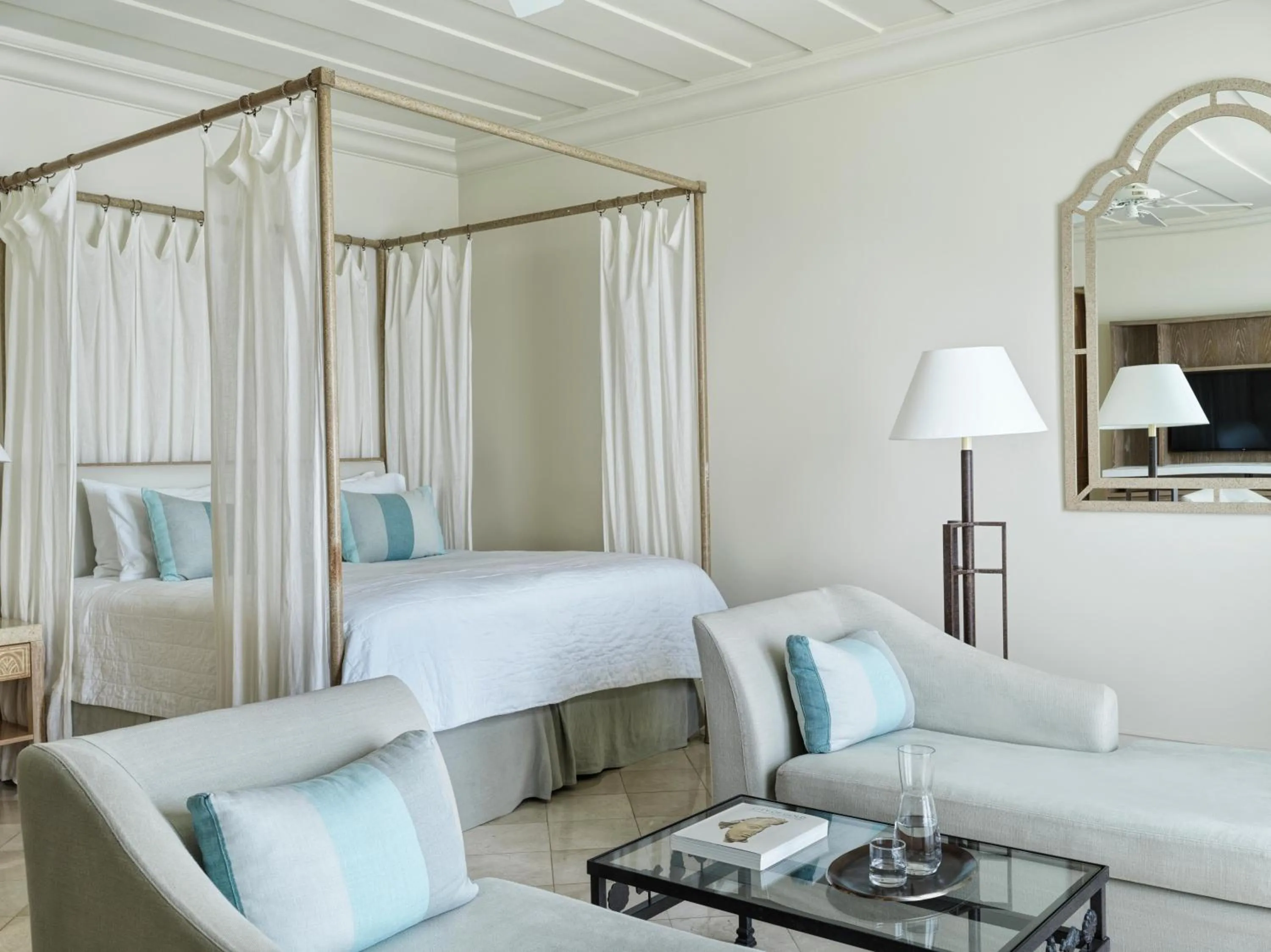 Photo of the whole room, Bed in Anassa