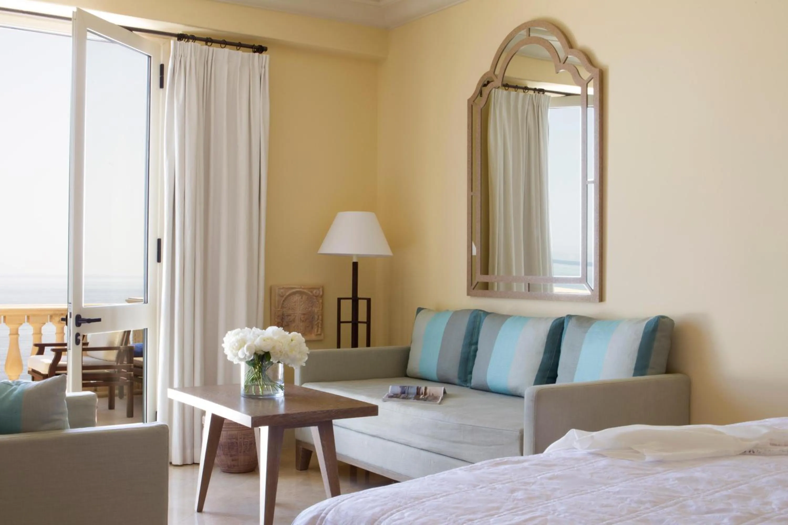 Photo of the whole room, Bed in Anassa