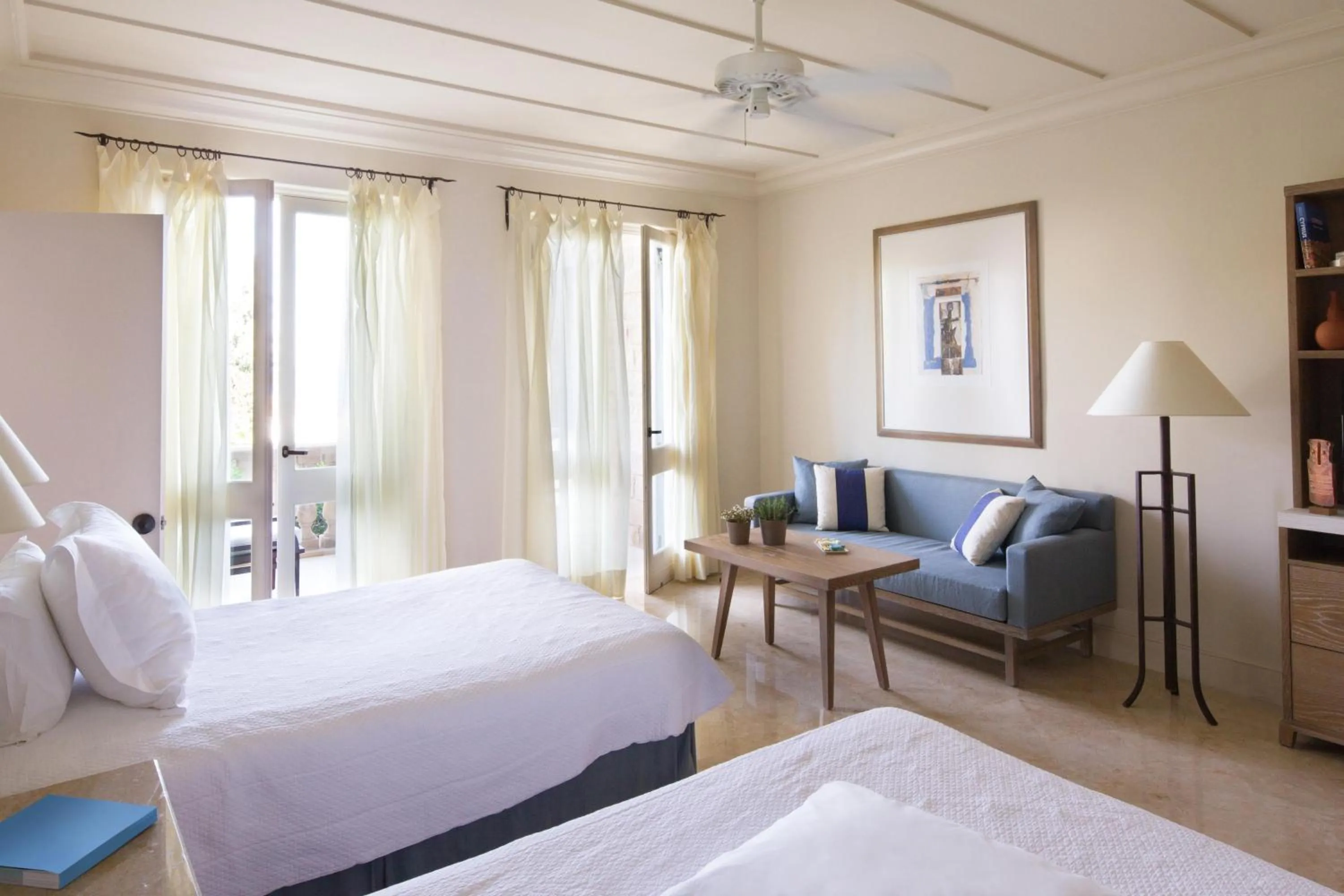 Photo of the whole room, Bed in Anassa