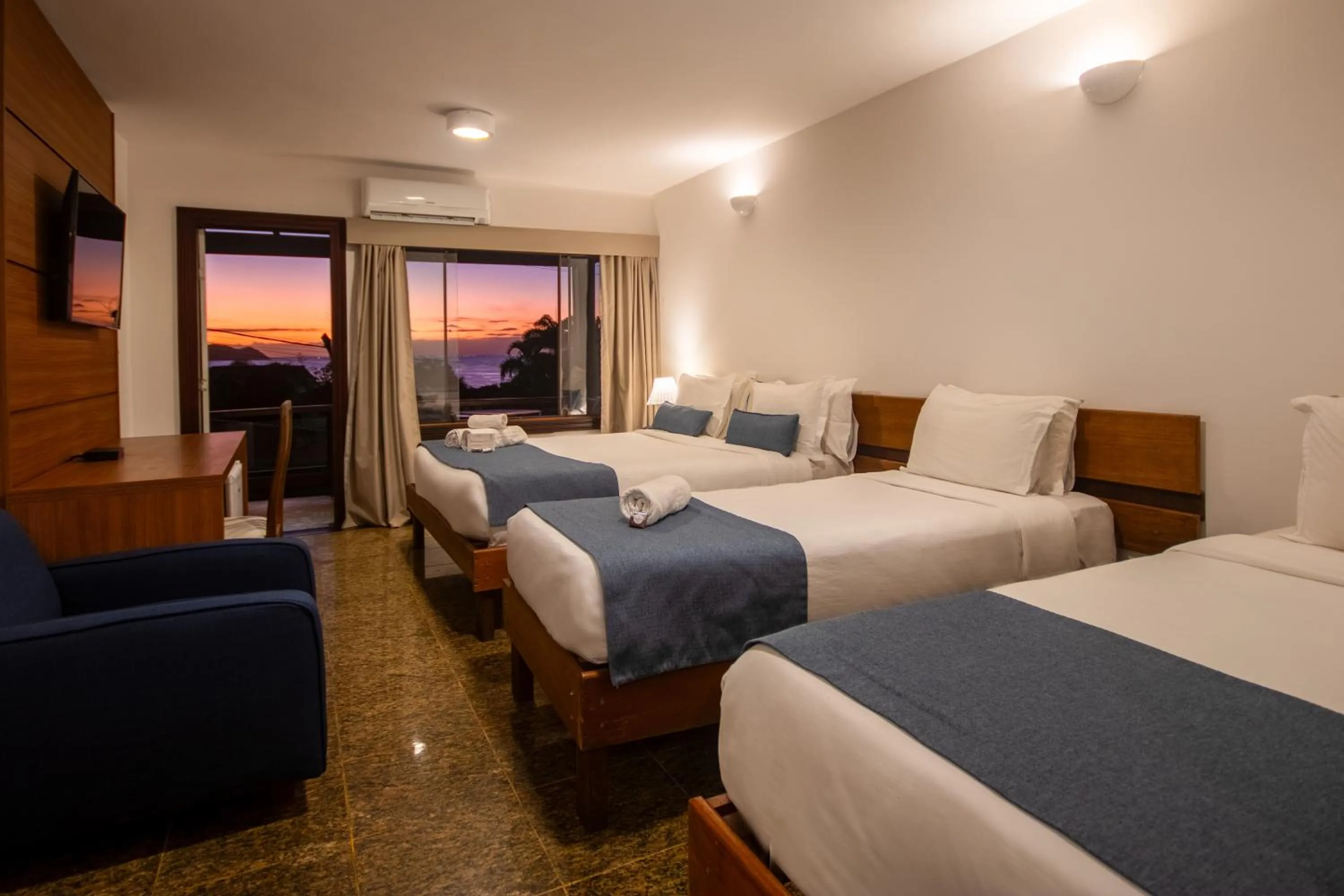 Bedroom, Bed in Buzios Mar Hotel