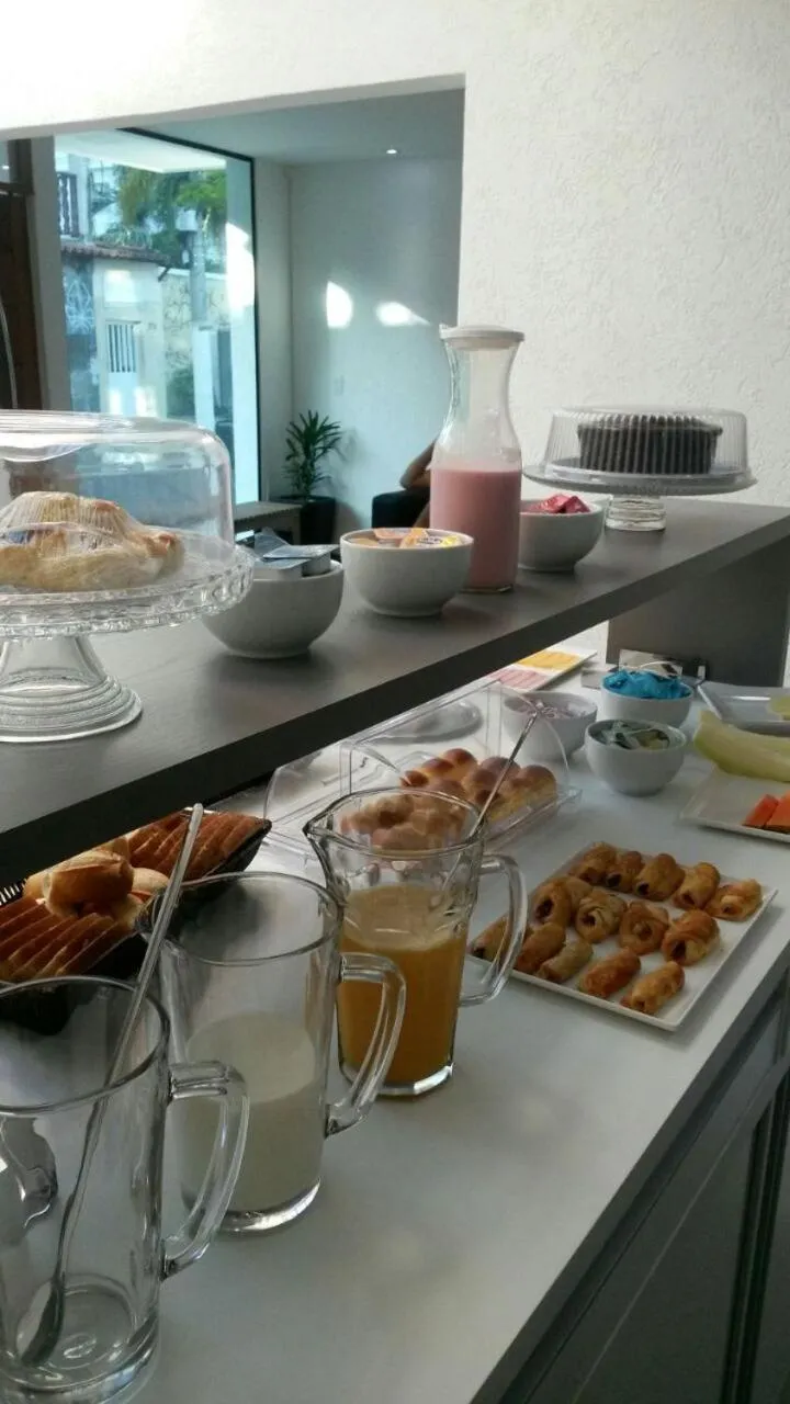 Buffet breakfast in Pousada la Portella