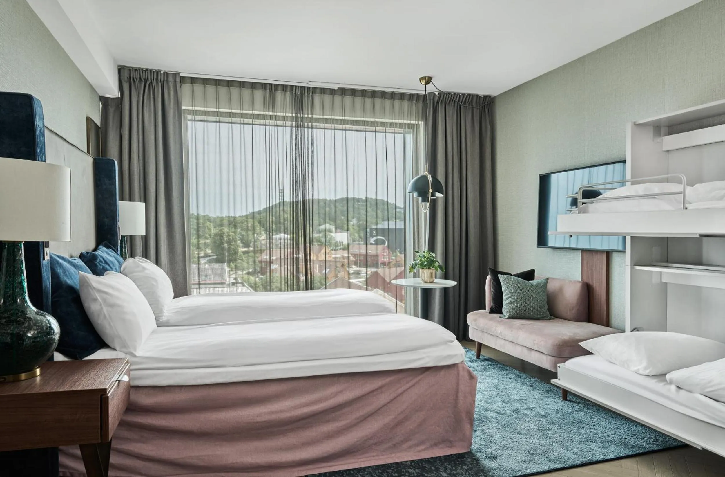 Bedroom, Bed in Radisson Blu Caledonien Hotel, Kristiansand