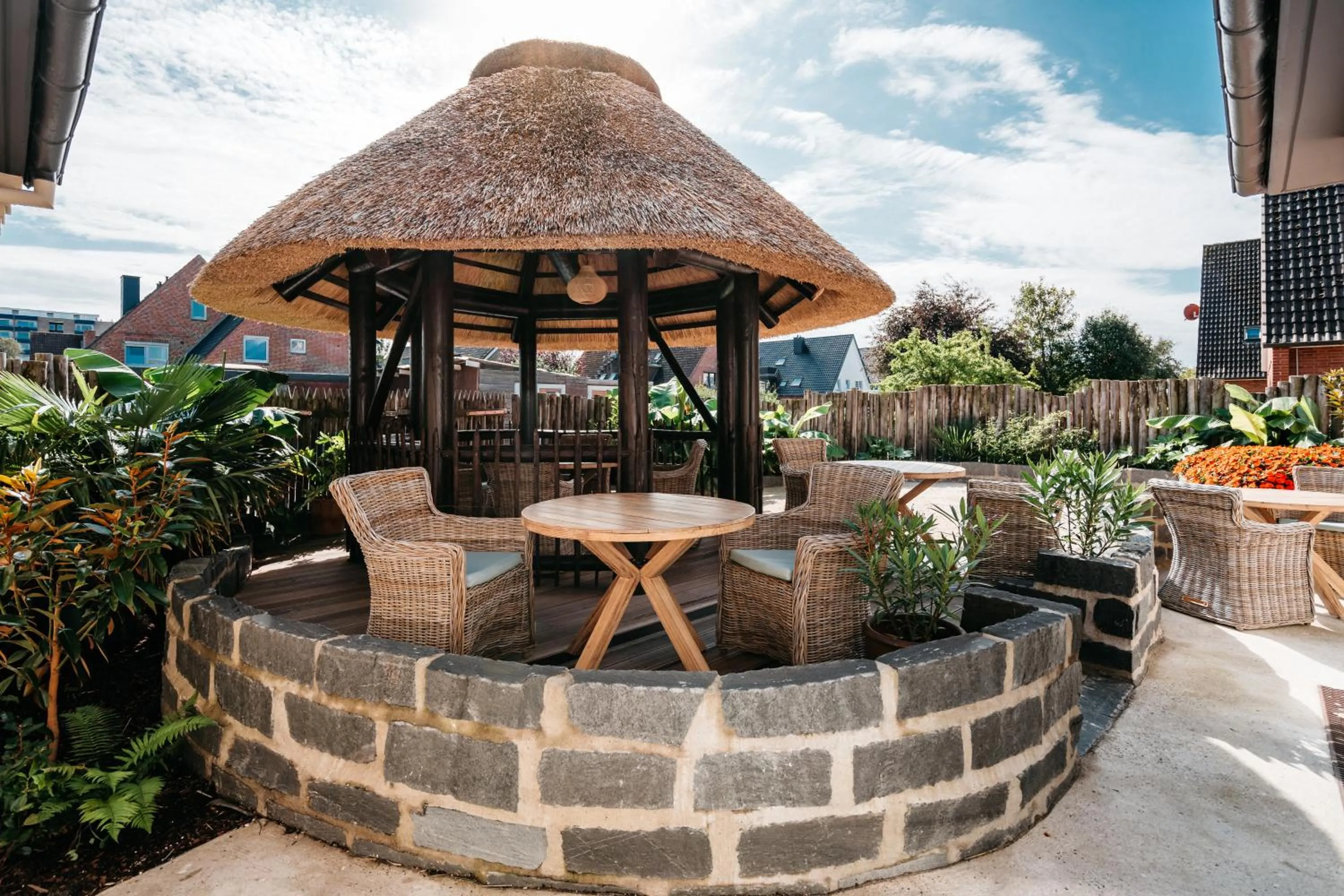 Property building in Hotel Luina Beach