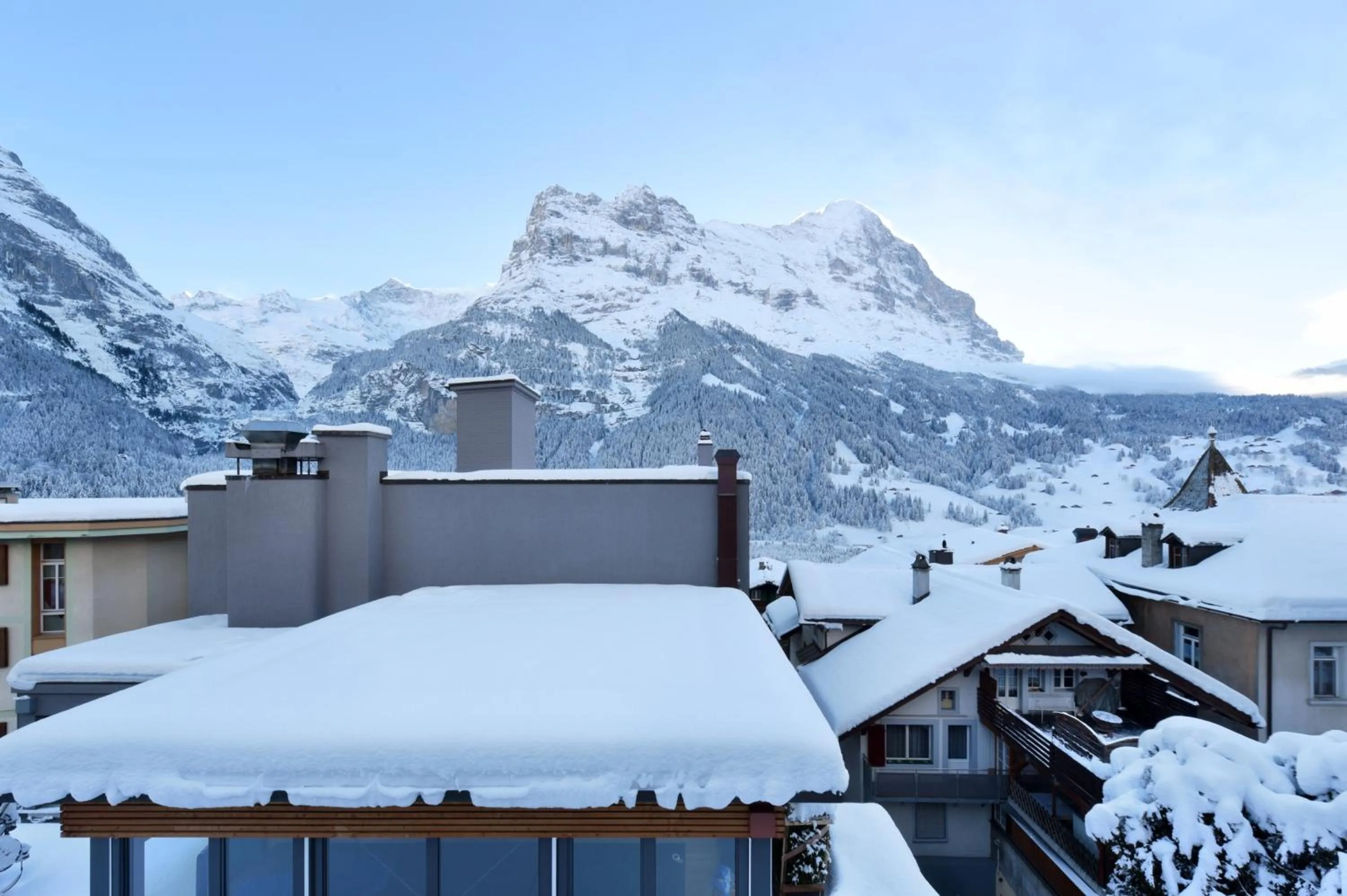Winter in Eiger Guest House - Grindelwald