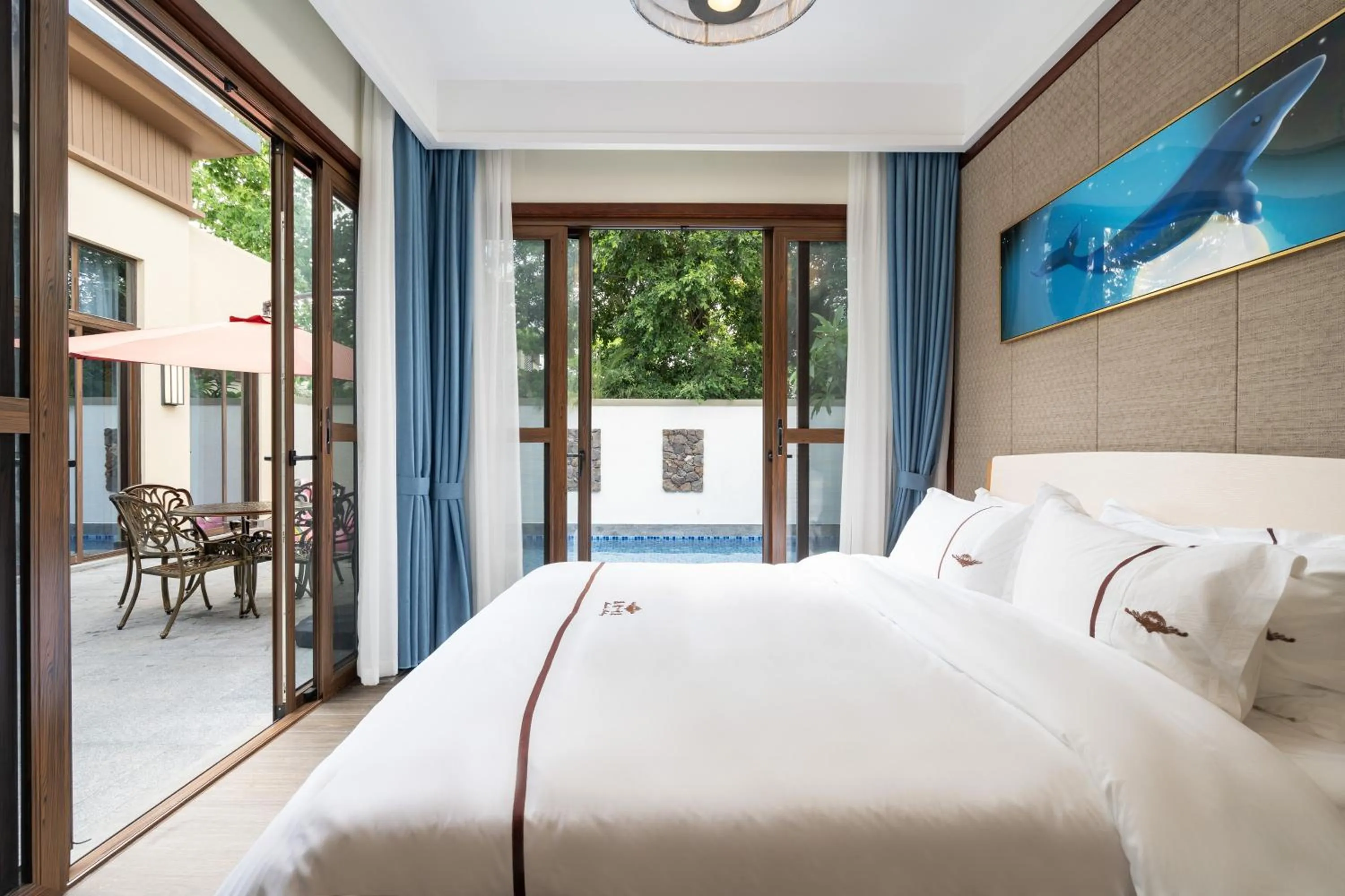 Bed in Iccssi Villa Haitang Bay Sanya