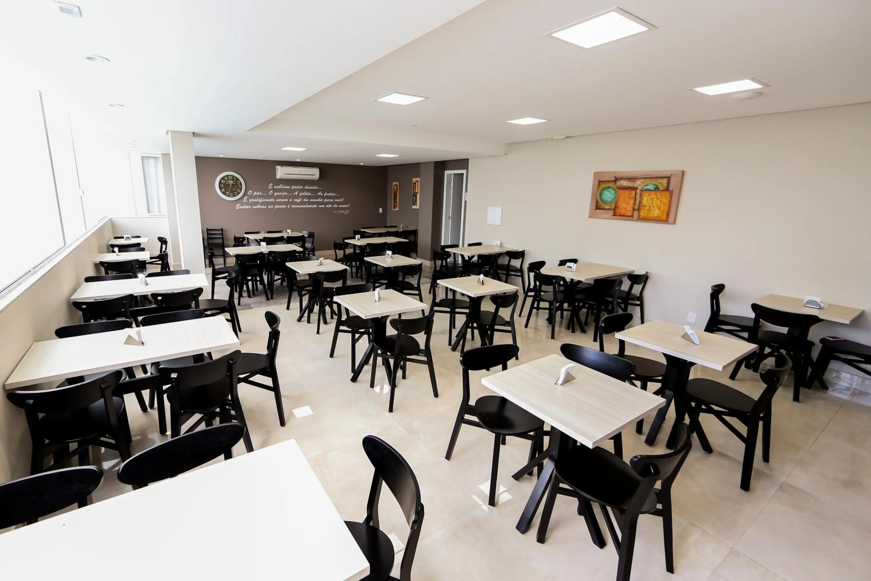 Breakfast in Das Nações Hotel