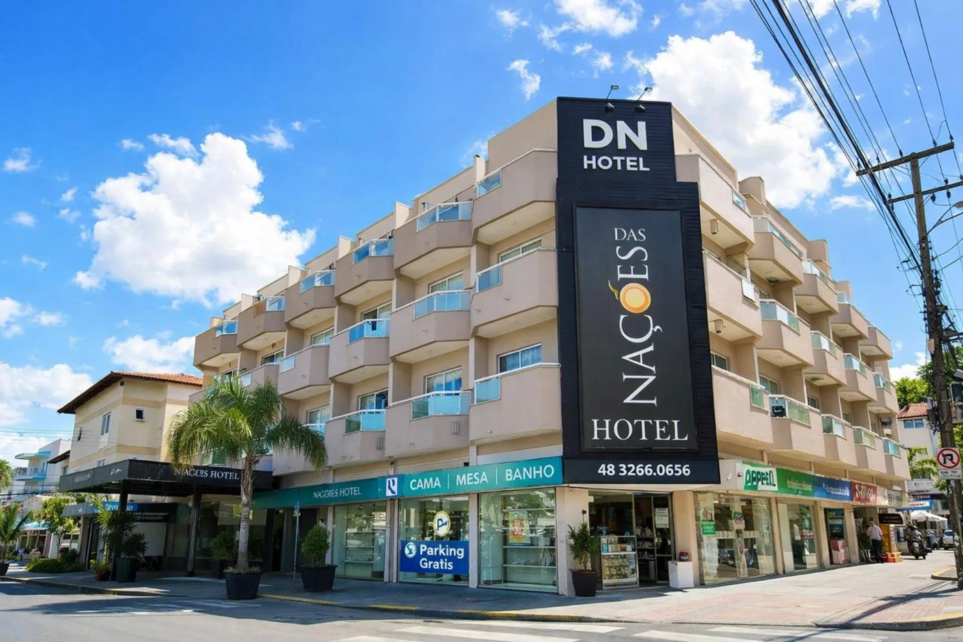 Property building in Das Nações Hotel