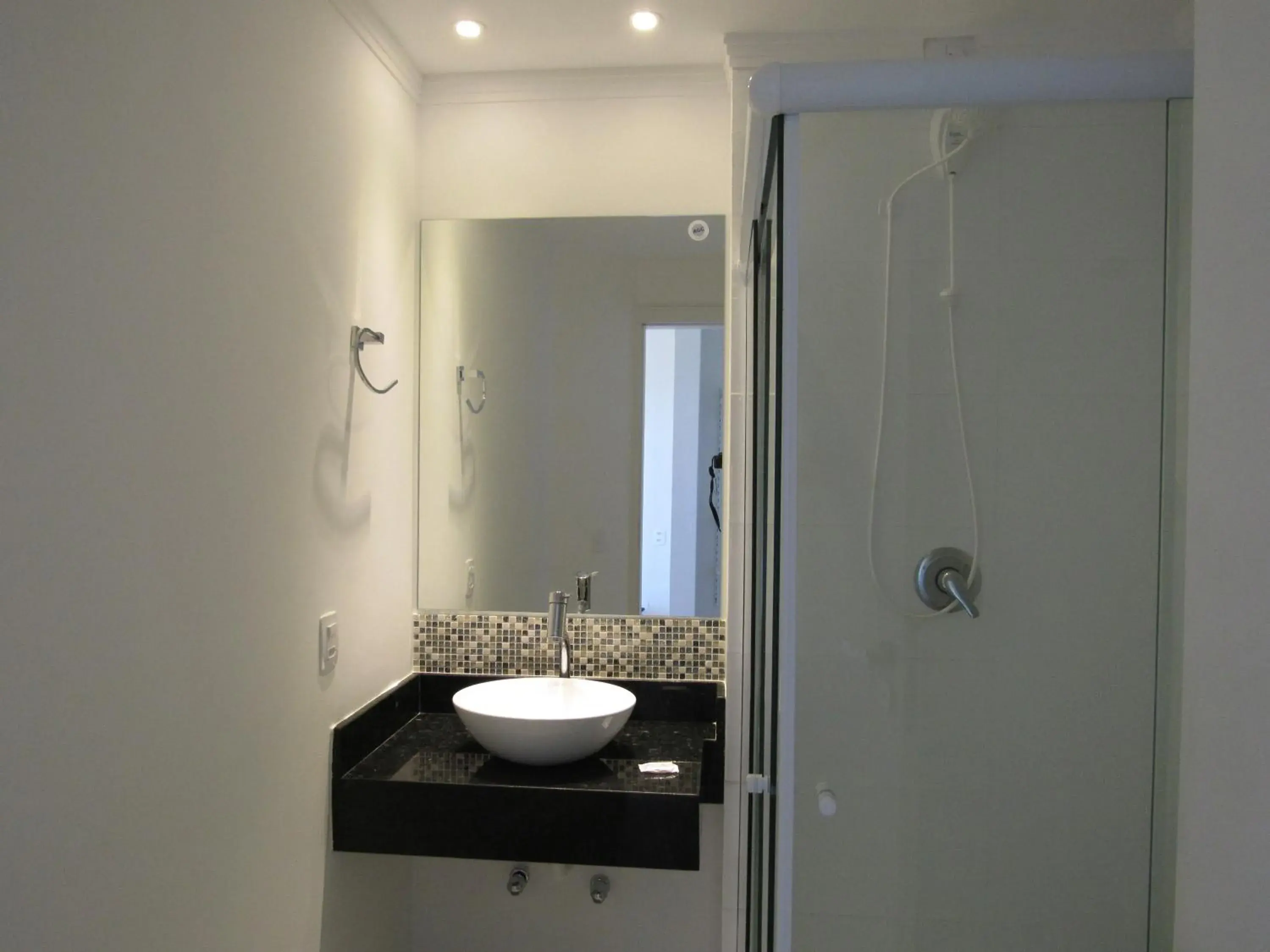 Standard Triple Room in Das Nações Hotel Standard Triple Room in Das Nações Hotel