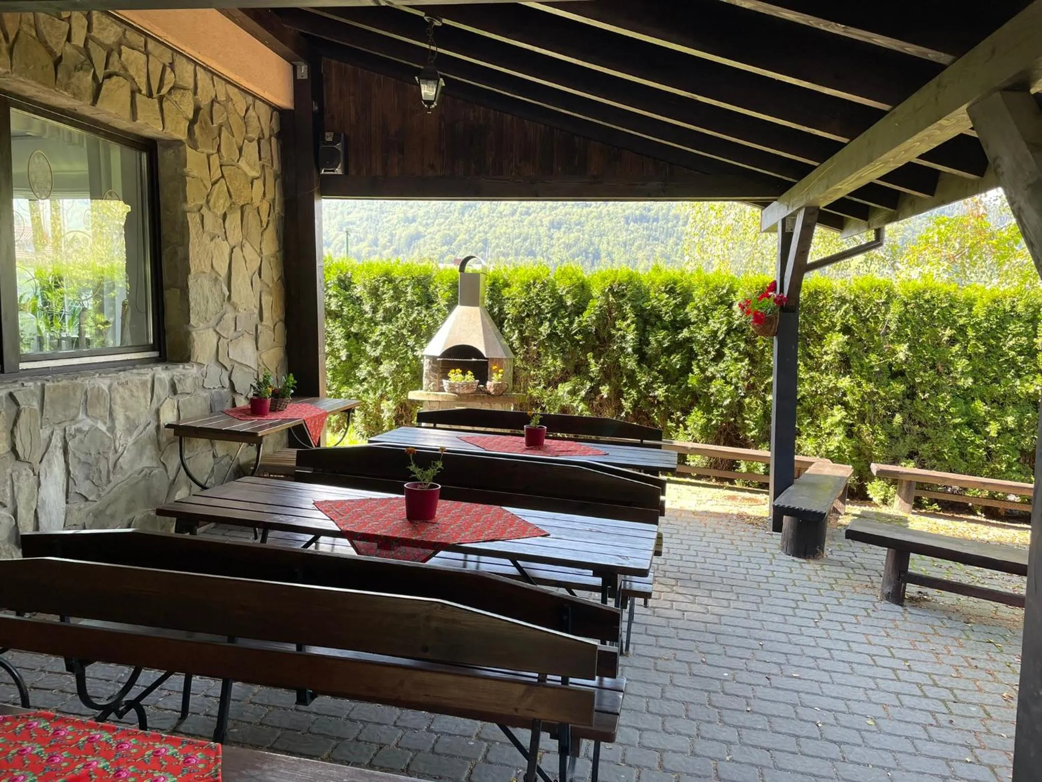 Property building in Sasanka przy Gondoli