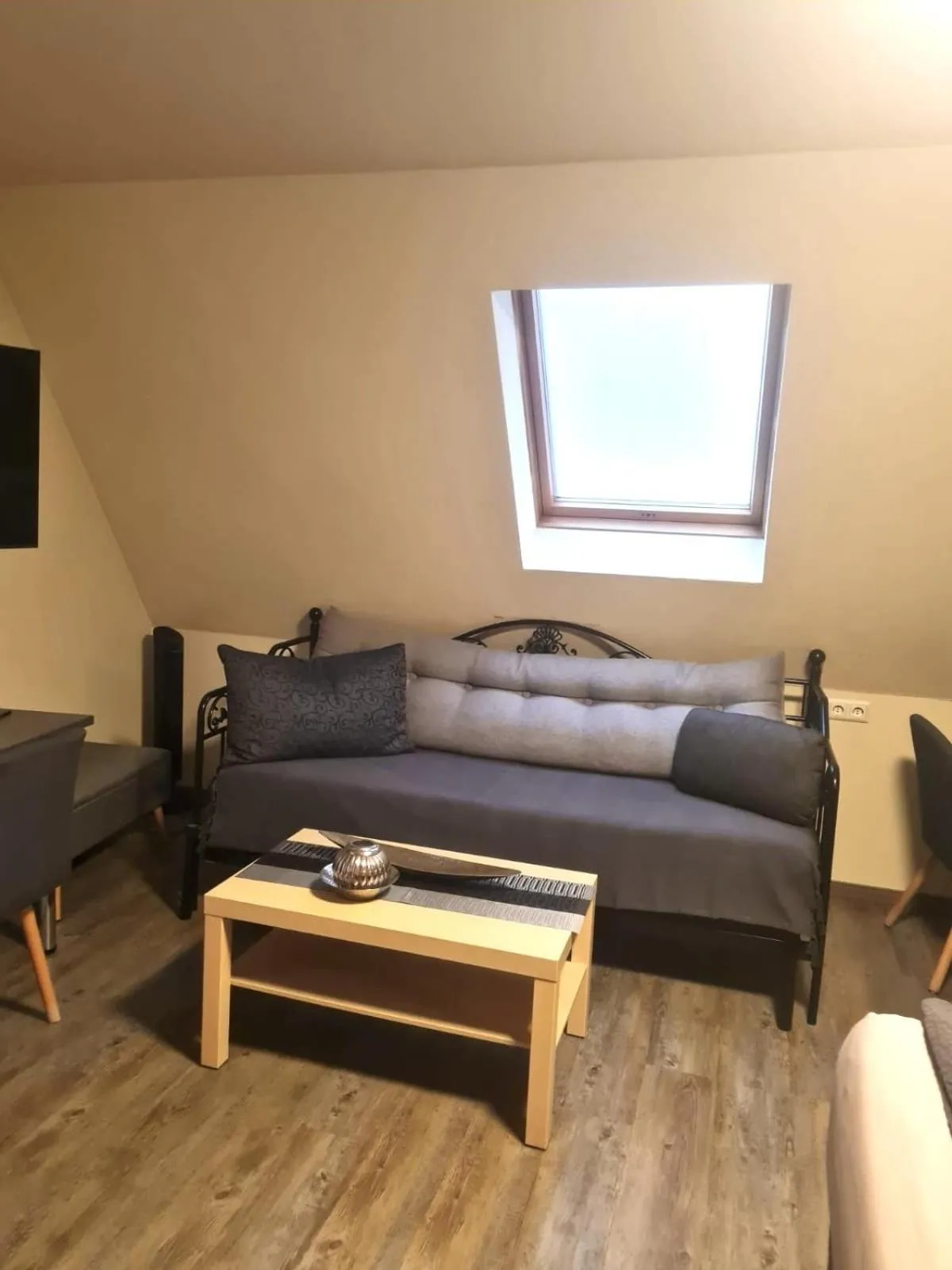 Photo of the whole room in Hotel Mythos "rooms with kitchenette- apartments with kitchen"