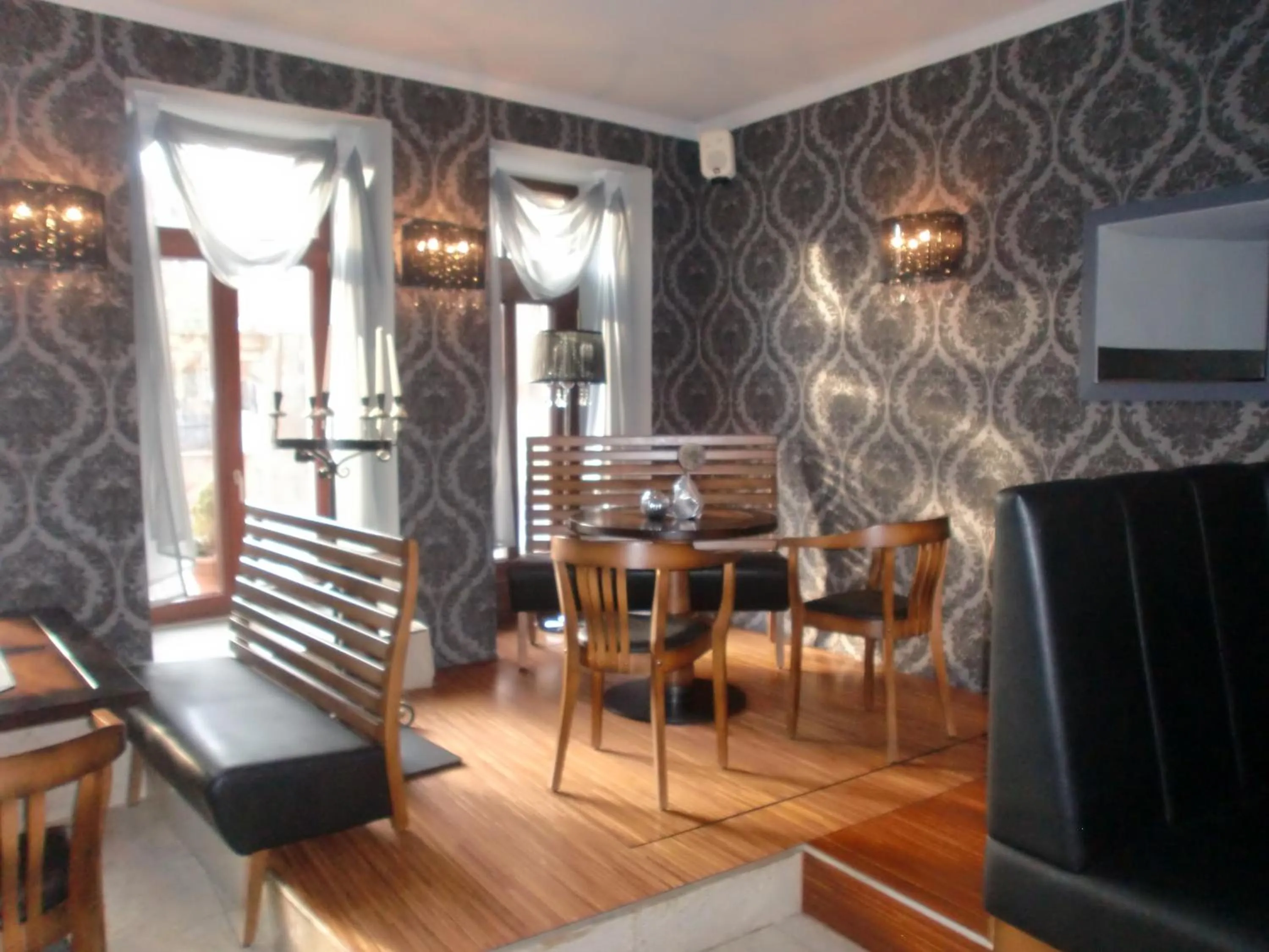 Comfort Single Room in Hotel "Mythos Apartments" alle Zimmer mit Kochnische, Apartments mit Küche!