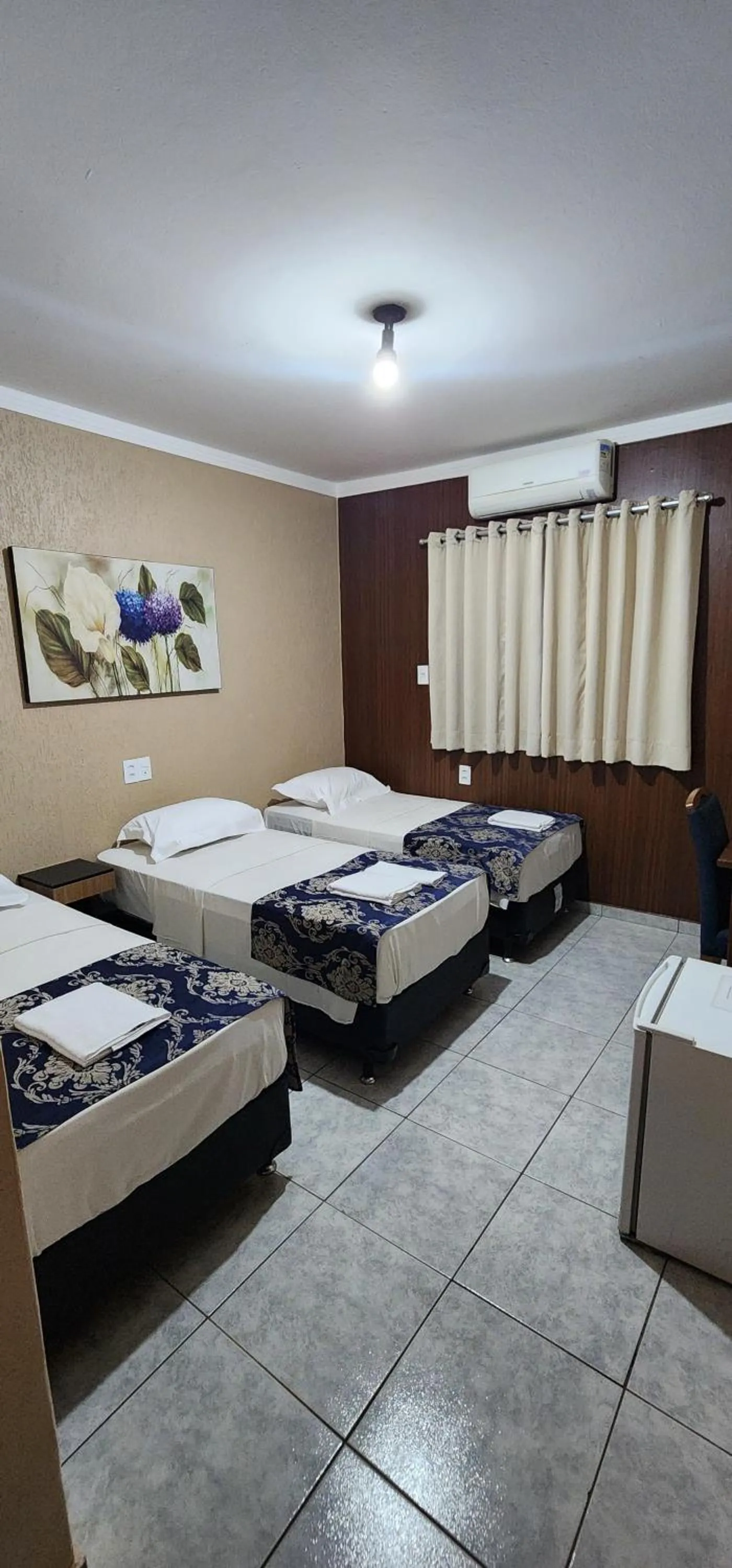 Photo of the whole room, Bed in Hotel Barretos