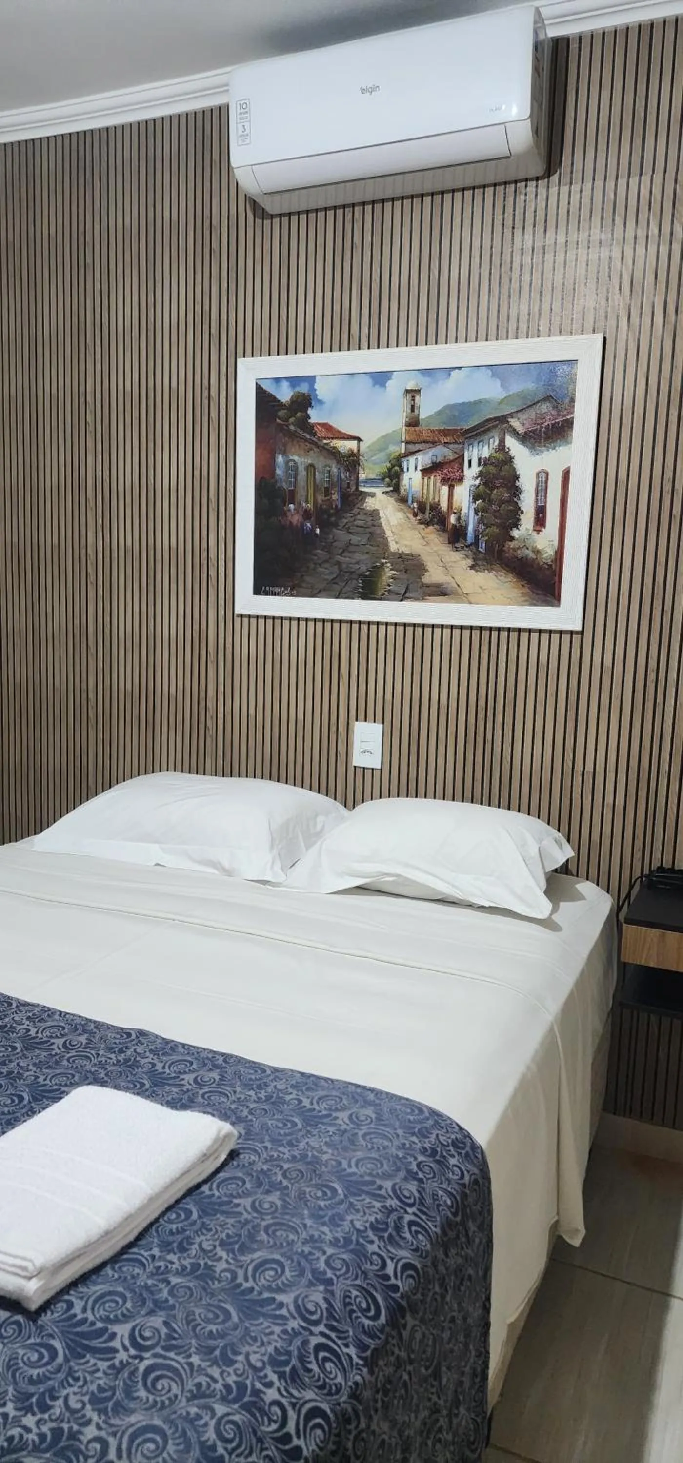 Photo of the whole room, Bed in Hotel Barretos