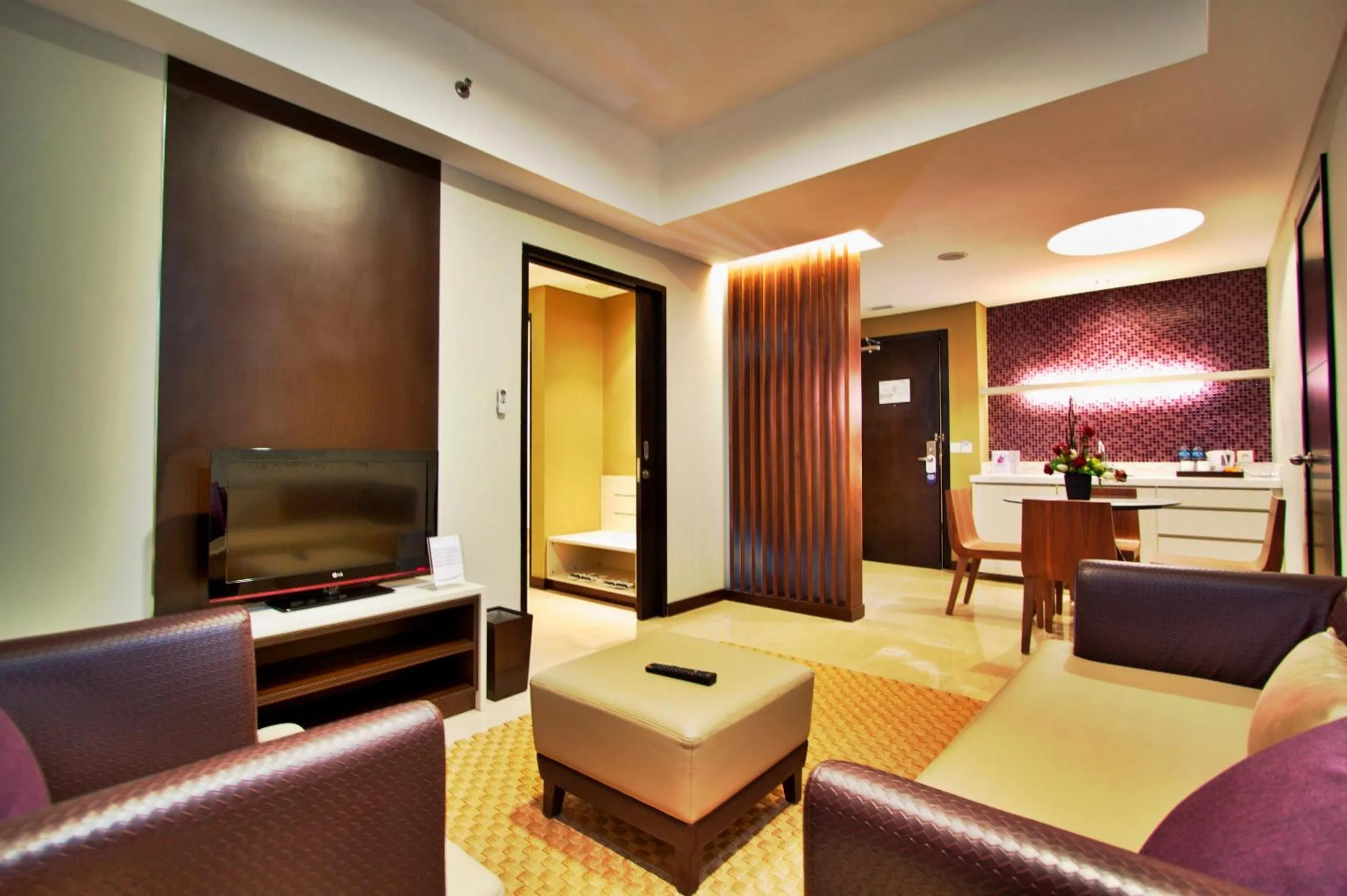 Living room in Soll Marina Hotel & Conference Center Bangka