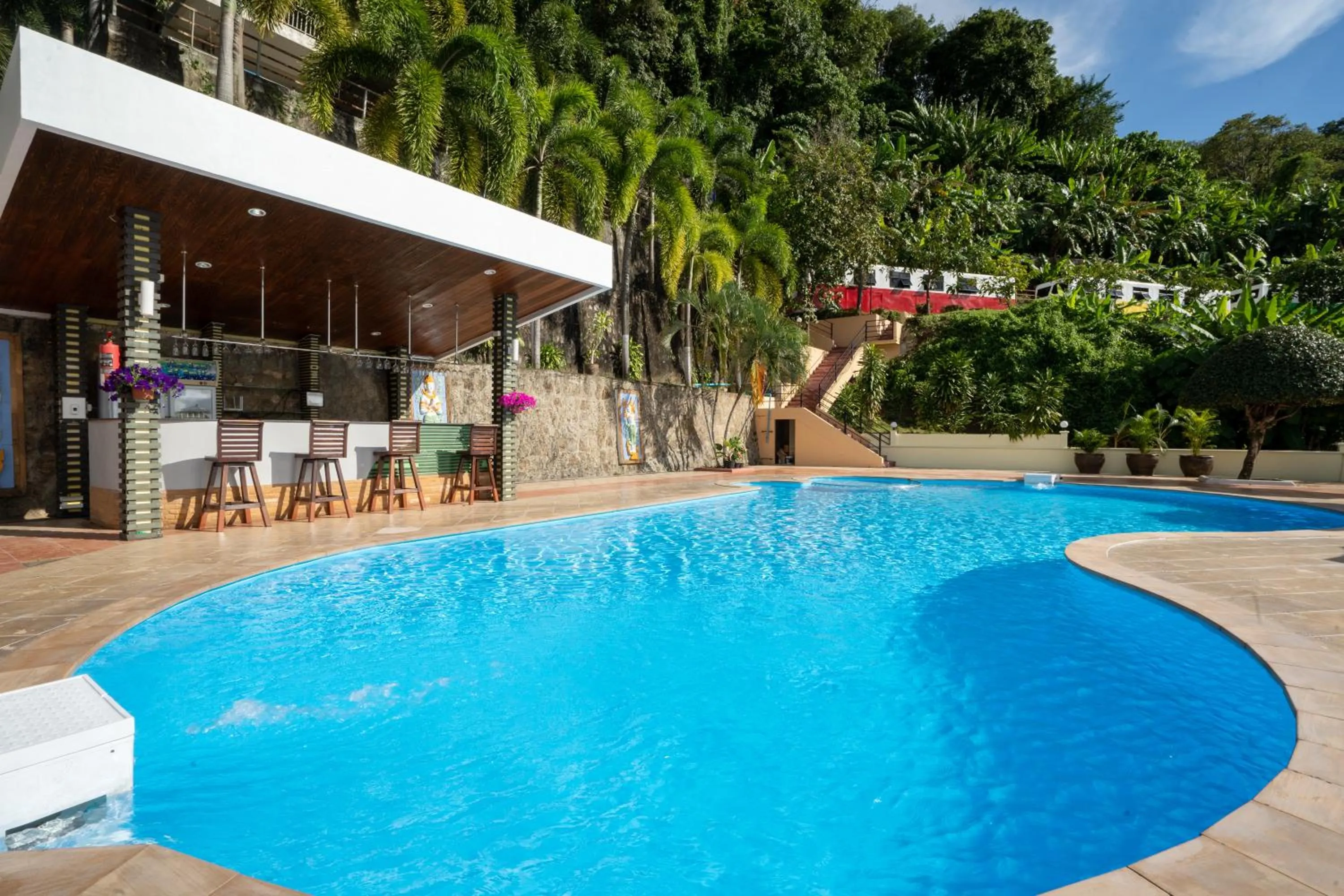 Lounge or bar in Memory Karon Resort