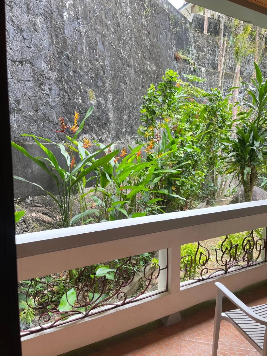 Garden in Memory Karon Resort