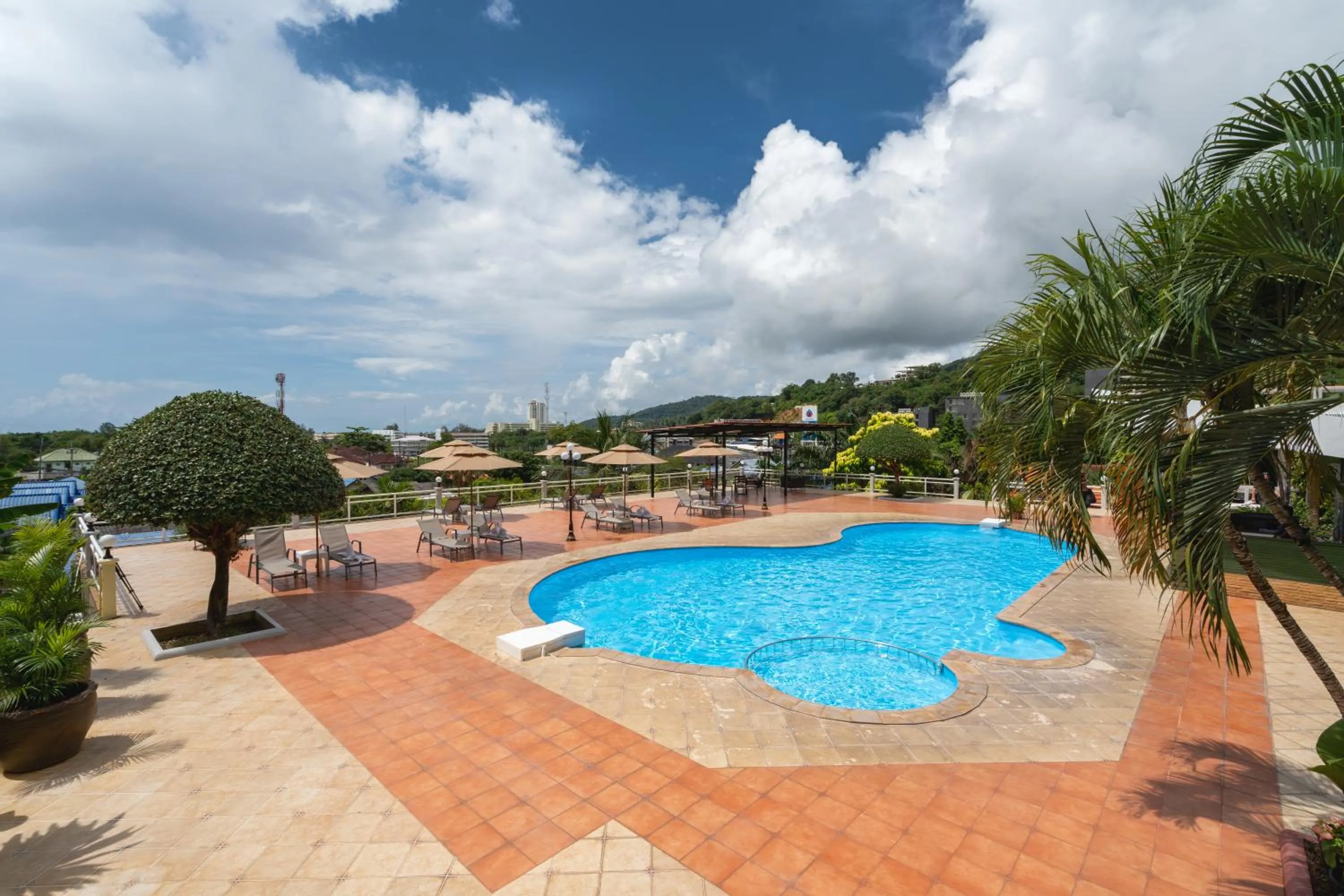 Property building in Memory Karon Resort