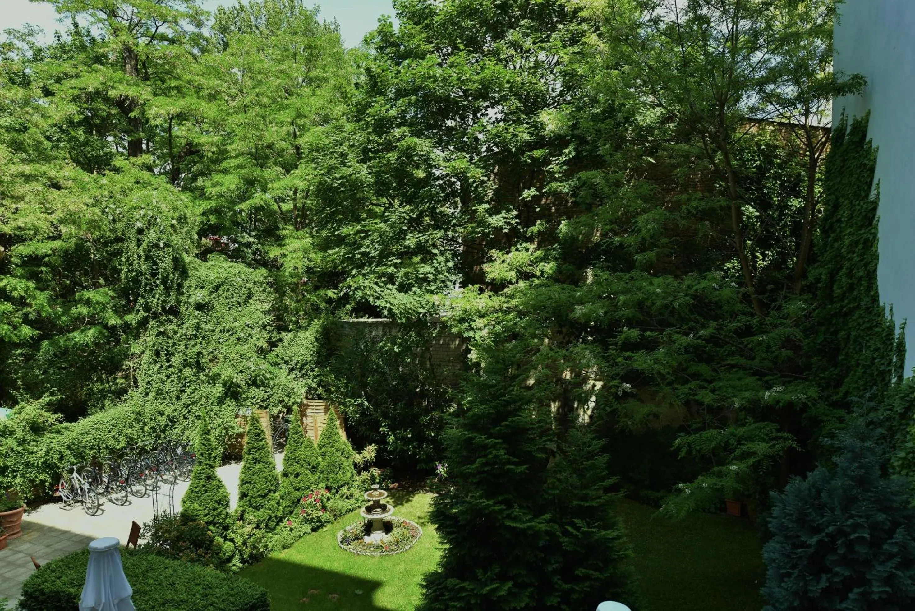 Day in Myer's Hotel Berlin